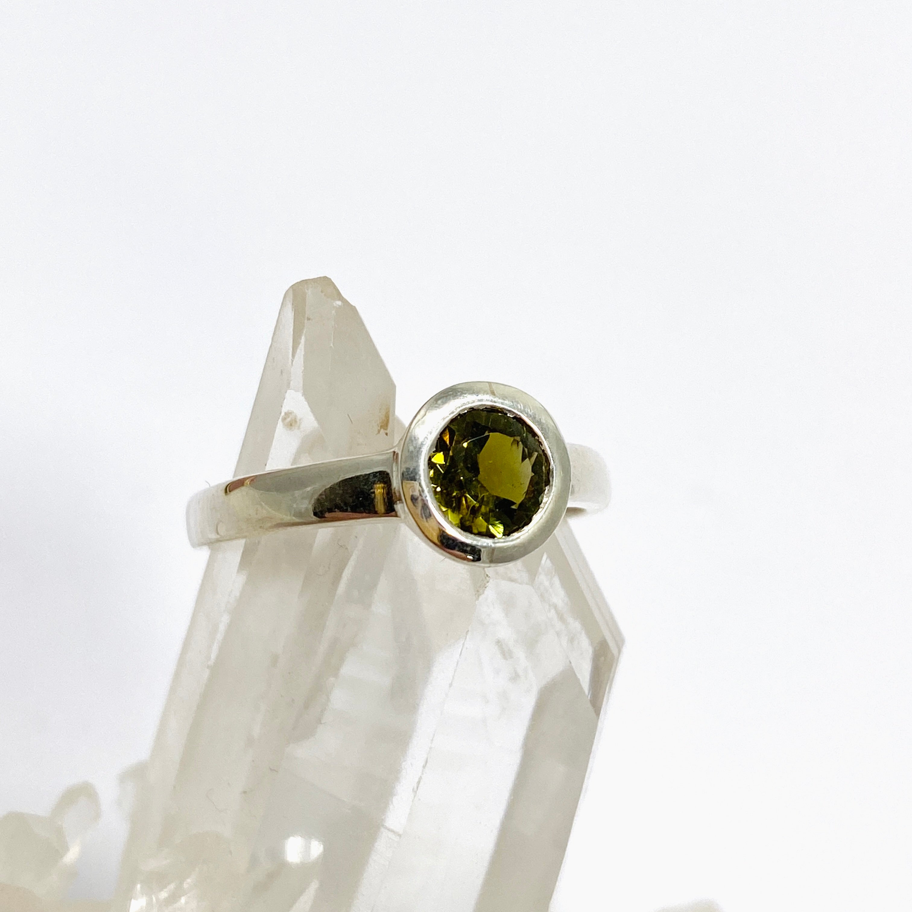 Green Tourmaline Round Faceted Ring Size 9 - Sterling Silver Gemstone Jewelry for Women - Perfect for Engagement, Wedding & Everyday Wear