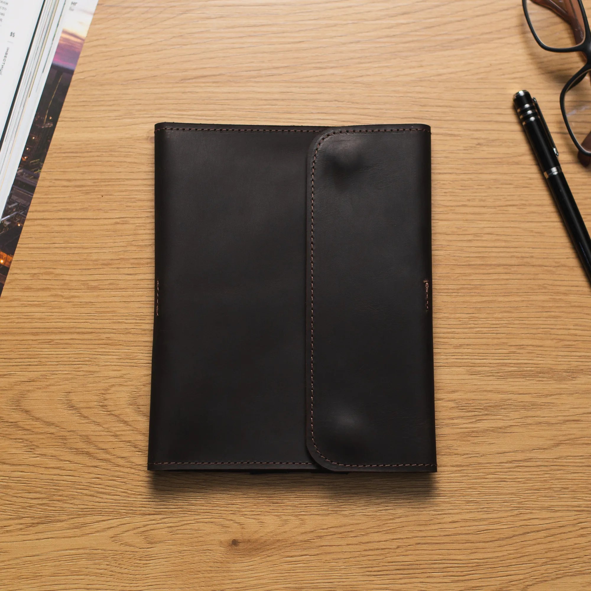 Premium Genuine Leather iPad Portfolio Case - Slim Protective Cover for iPad Pro/Air/Mini with Stand Function | Perfect for Business, Travel & Home Use