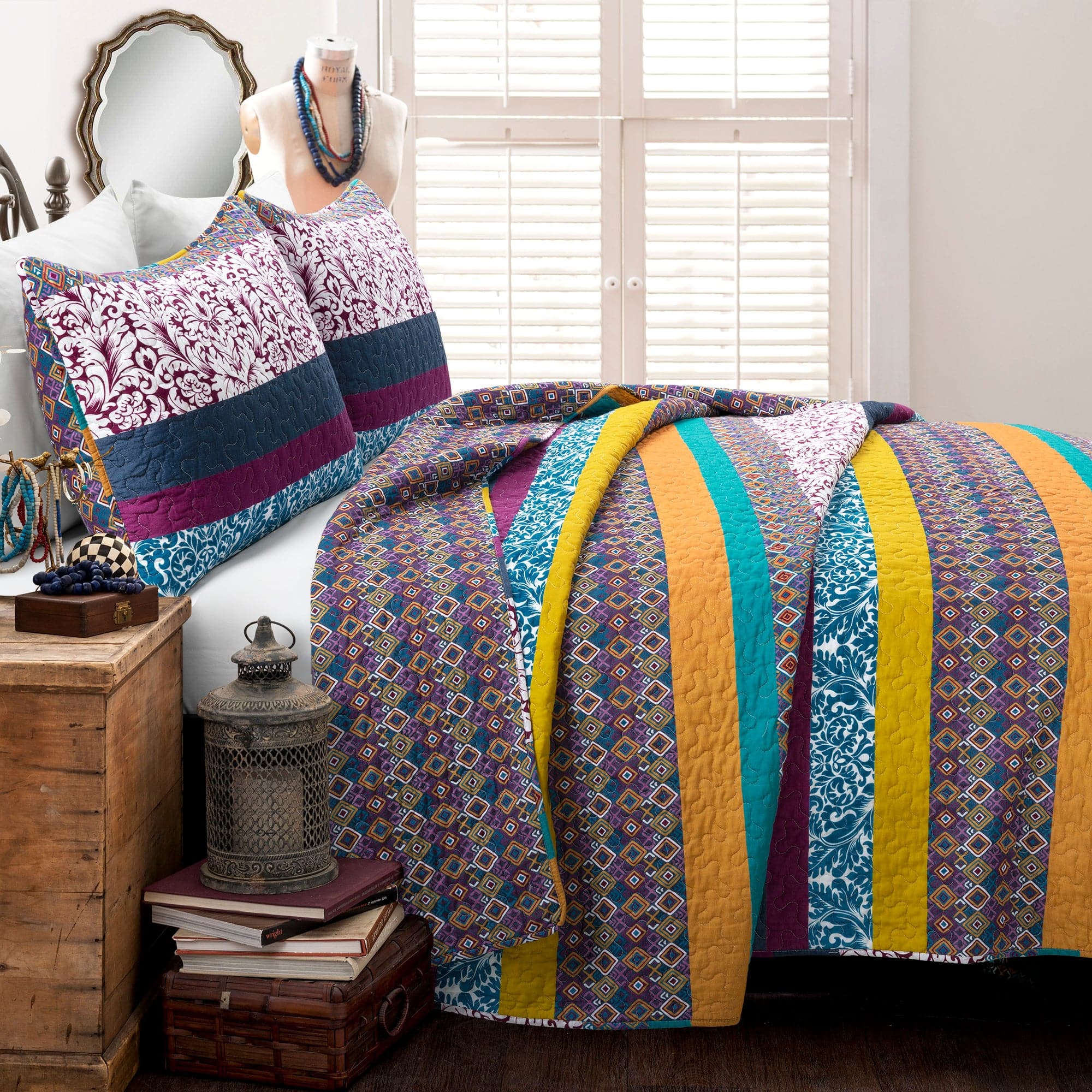 Boho Stripe 3-Piece Quilt Set - Queen Size, Soft Cotton Bedding for Bohemian Style Bedroom Decor | Perfect for Guest Rooms, Master Bedrooms & Cozy Home Styling