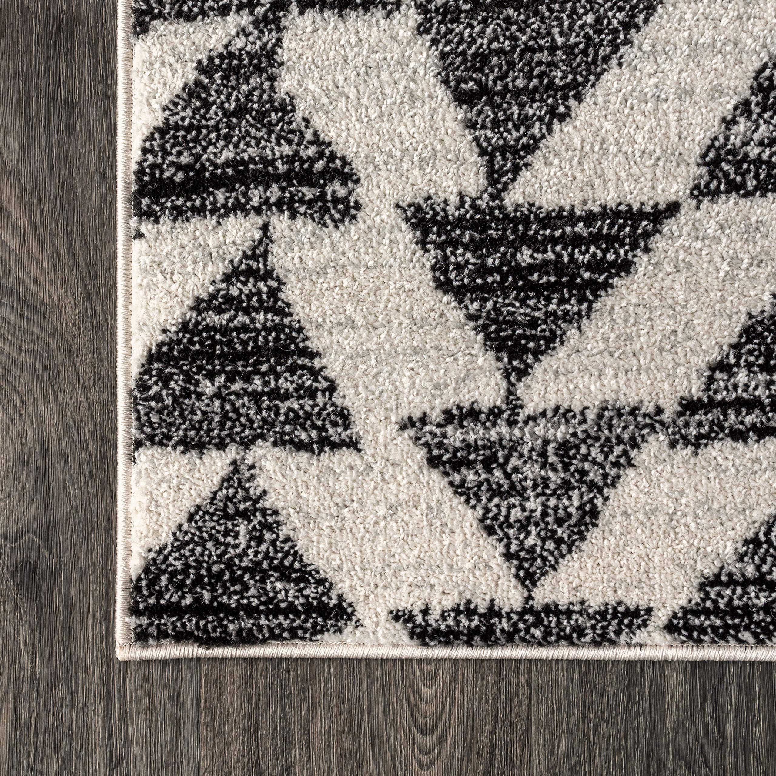 JONATHAN Y MOH206A-8 Aisha Moroccan Triangle Geometric Indoor Rug - 8'x10' Farmhouse Bohemian Minimalist Non-Shedding Easy-Clean Area Rug in Cream & Black - Perfect for Bedroom, Living Room, Kitchen & Boho Home Decor