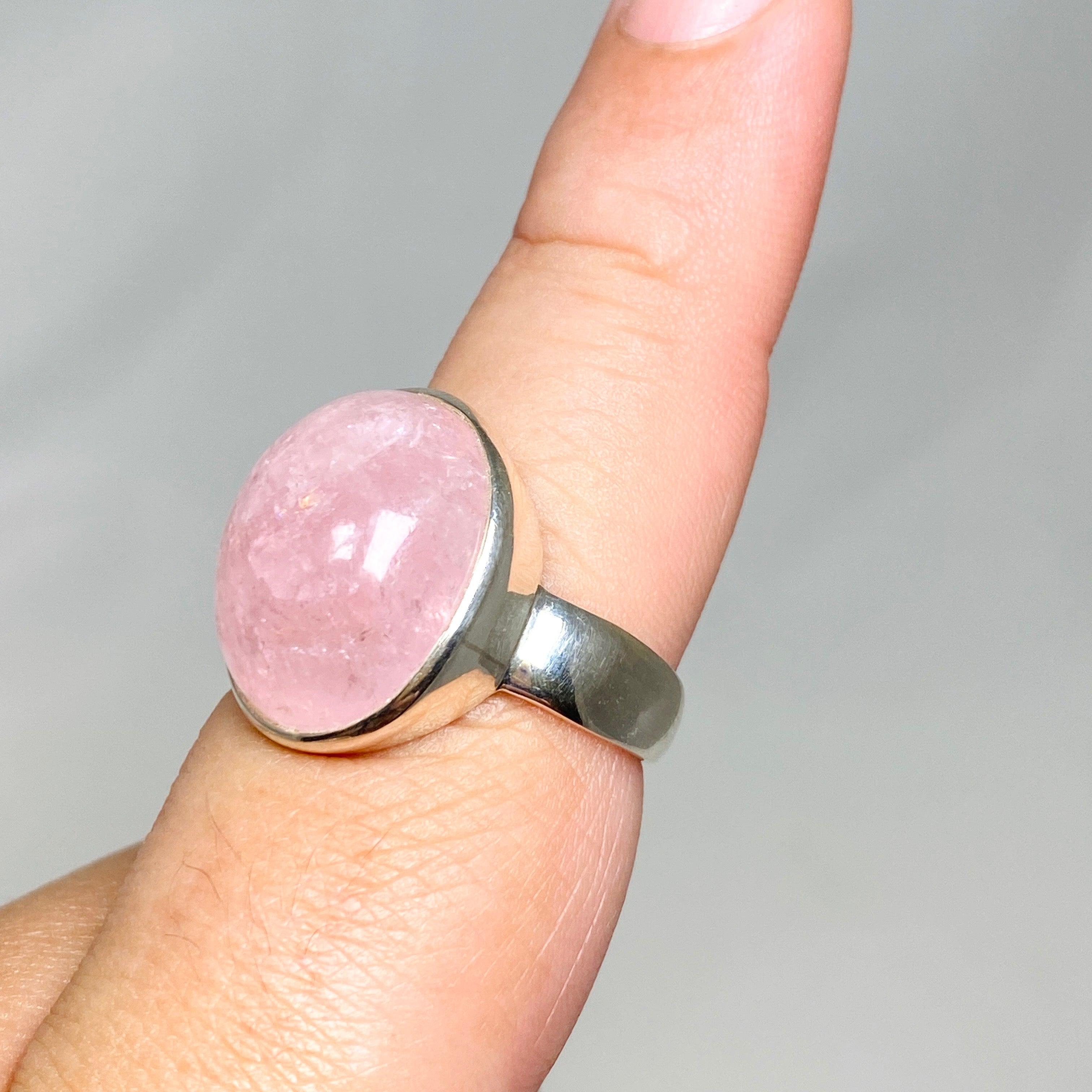 Morganite Oval Ring Size 9 - 14K Rose Gold Engagement Ring for Women, Wedding Band, Anniversary Gift - Perfect for Proposals, Bridal Jewelry & Special Occasions