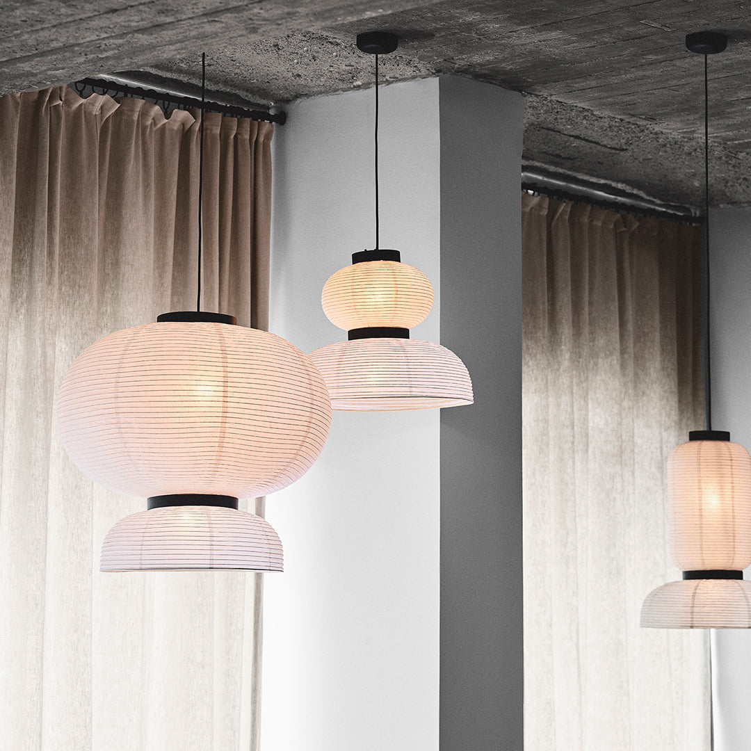 Formakami JH4 Pendant Light - Modern Paper Pendant Lamp for Dining Room, Bedroom & Living Room - Scandinavian Style Hanging Light Fixture with Wooden Frame - Perfect for Home & Office Decor
