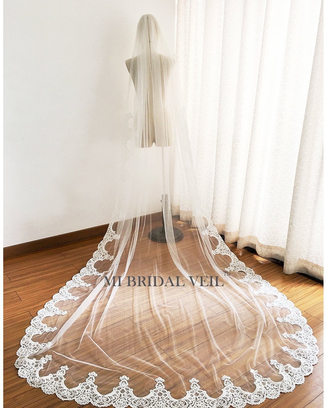 Elegant Cathedral Wedding Veil with Edwardian Inspired Lace - Perfect for Bridal Ceremonies & Formal Weddings