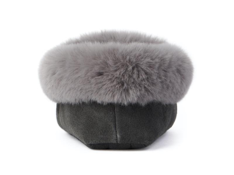 Comfortable House Moccasin Slippers for Men & Women - Soft Indoor/Outdoor Shoes for Home, Lounge & Garden Use