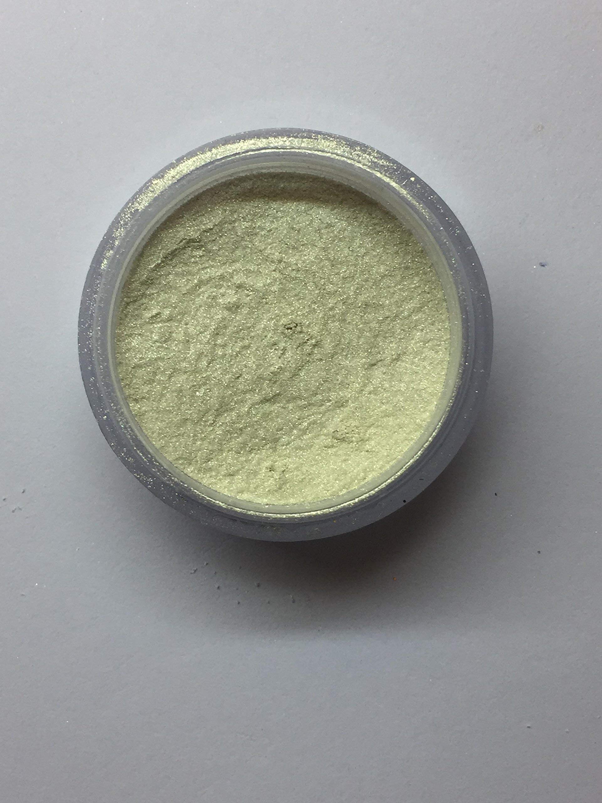 Professional Pearl Metallic Glitter Shadow for Ear Lobe & Accessories - No.4 | Perfect for Makeup Artists, Cosplay & Special Occasion Looks