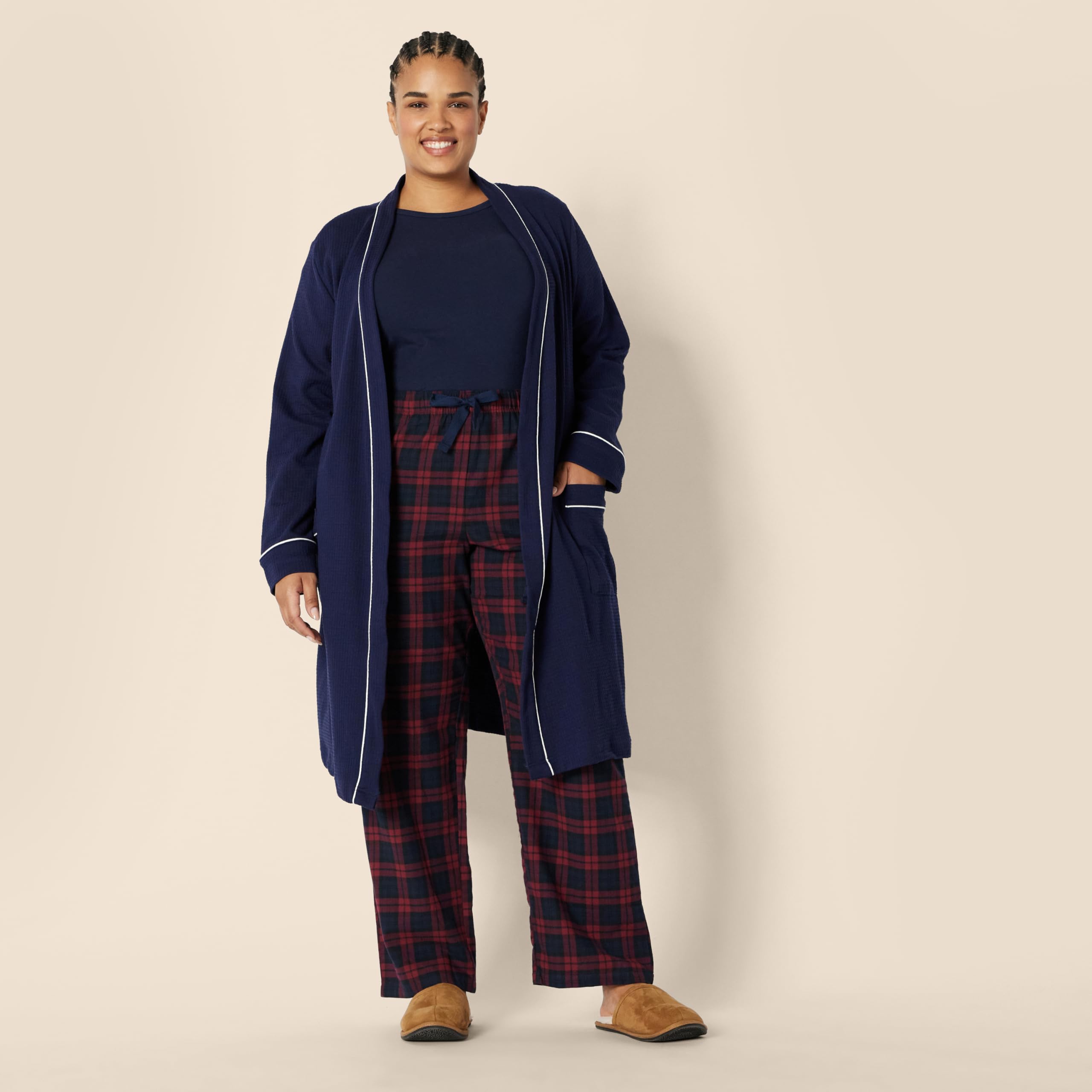 Amazon Essentials Women's Lightweight Waffle Mid-Length Robe - Soft & Comfortable Bathrobe for Women, Plus Size Options - Perfect for Spa, Lounging & Post-Shower Relaxation