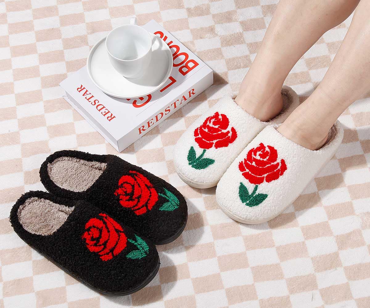 **Cozy Memory Foam Slippers for Women & Men - Indoor/Outdoor Fuzzy House Slippers, Soft Bedroom Slippers for Home Comfort - Perfect for Relaxing, Lounging & Cold Weather**