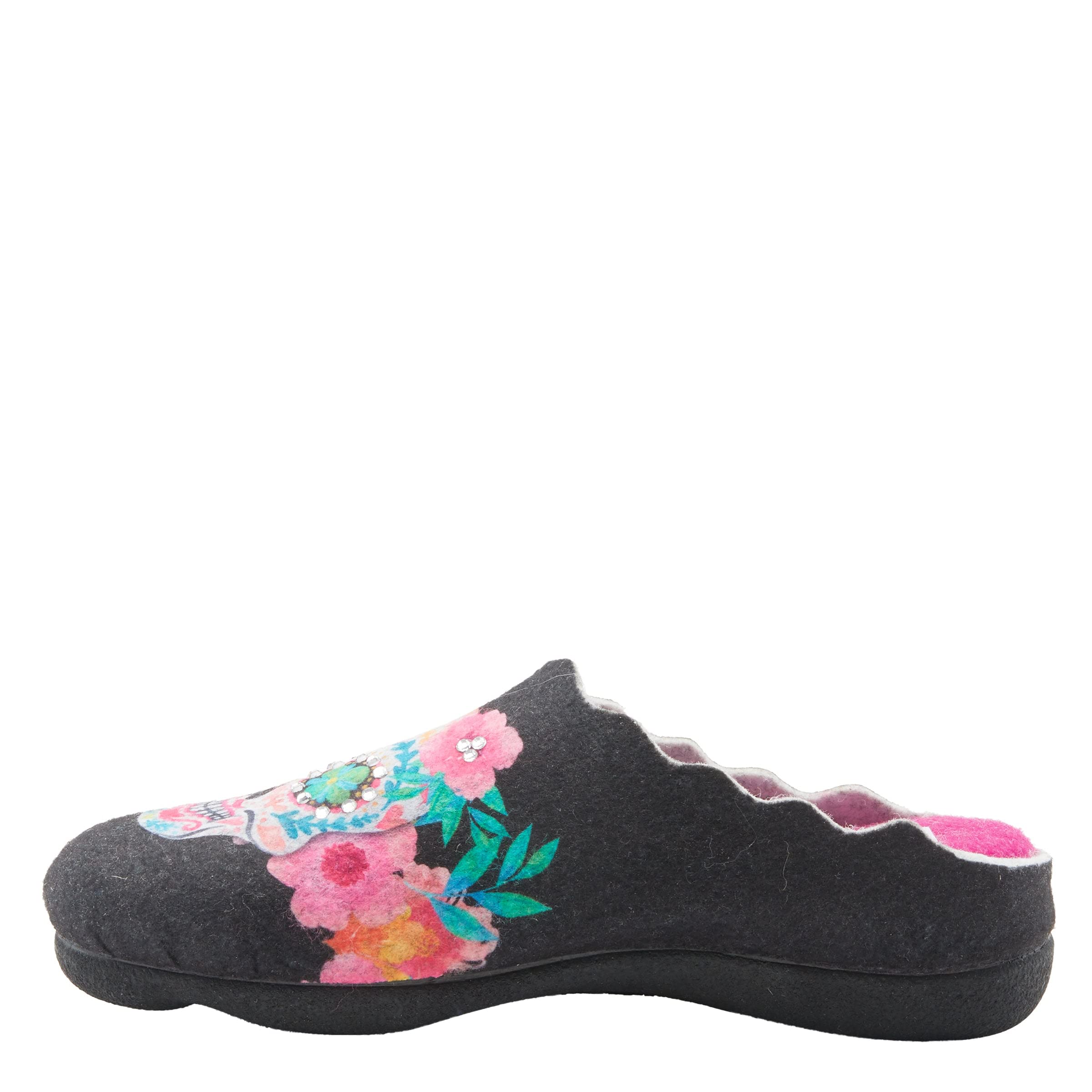 Flexus Spring Step Sugarskull House Slippers for Women - Soft Indoor Slip-On Comfort Shoes for Everyday Wear | Cozy Home, Lounge & Casual Outfit