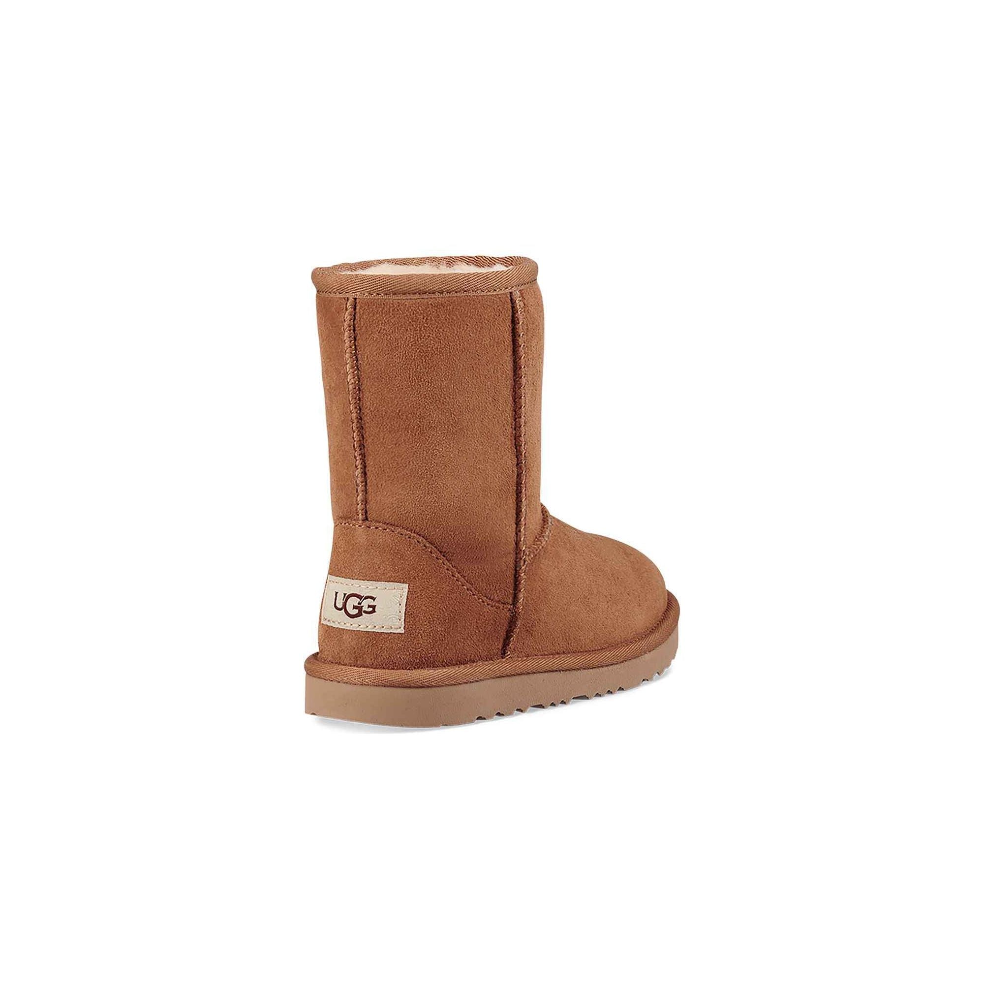 UGG Kid's Classic II Boot in Chestnut - Waterproof Winter Snow Boots for Boys & Girls - Cozy Sheepskin Lined Shoes for Cold Weather & Outdoor Play