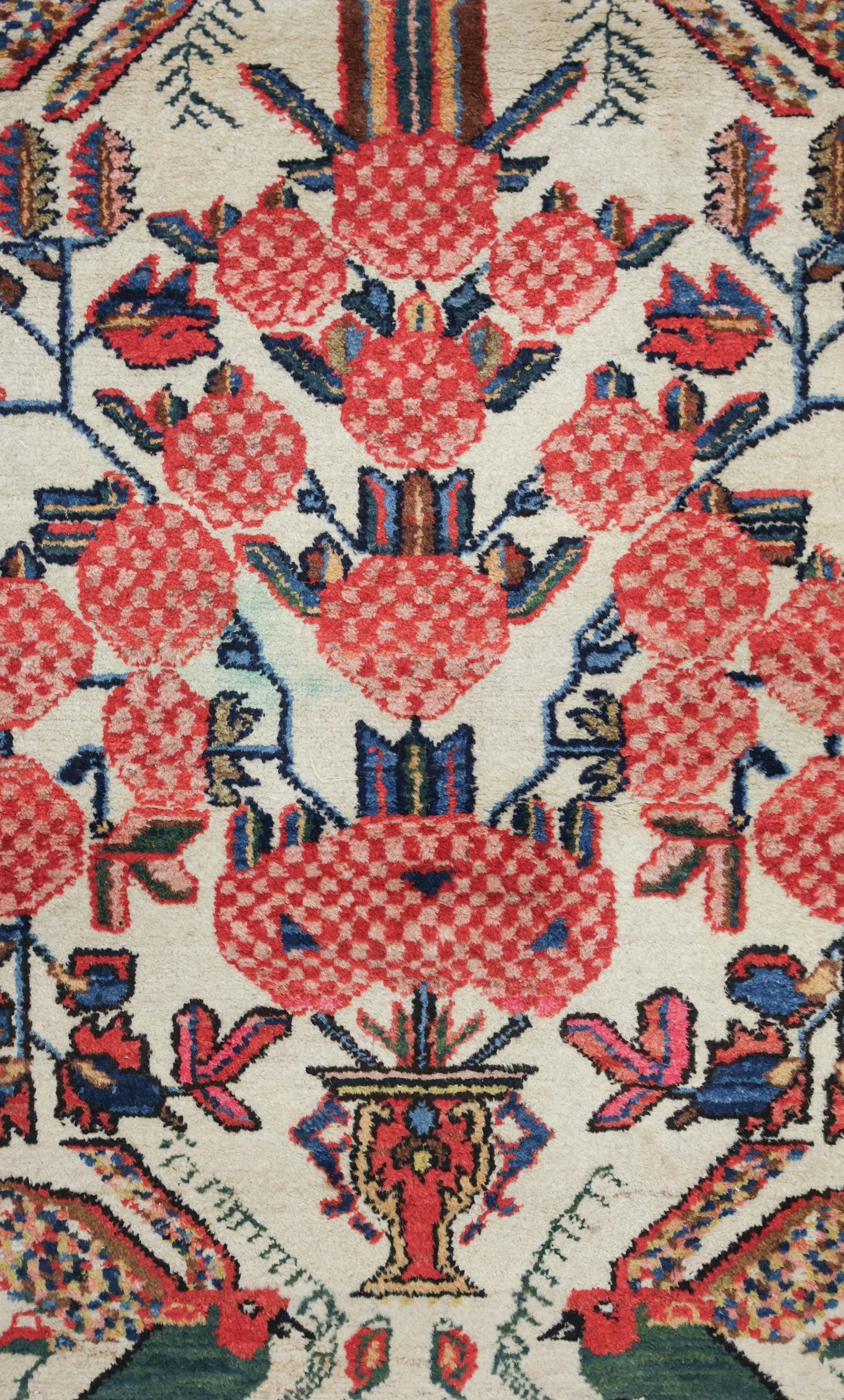 Antique Bakhtiari Handwoven Tribal Rug - J76412 | Authentic Persian Wool Carpet for Living Room, Bedroom & Home Decor