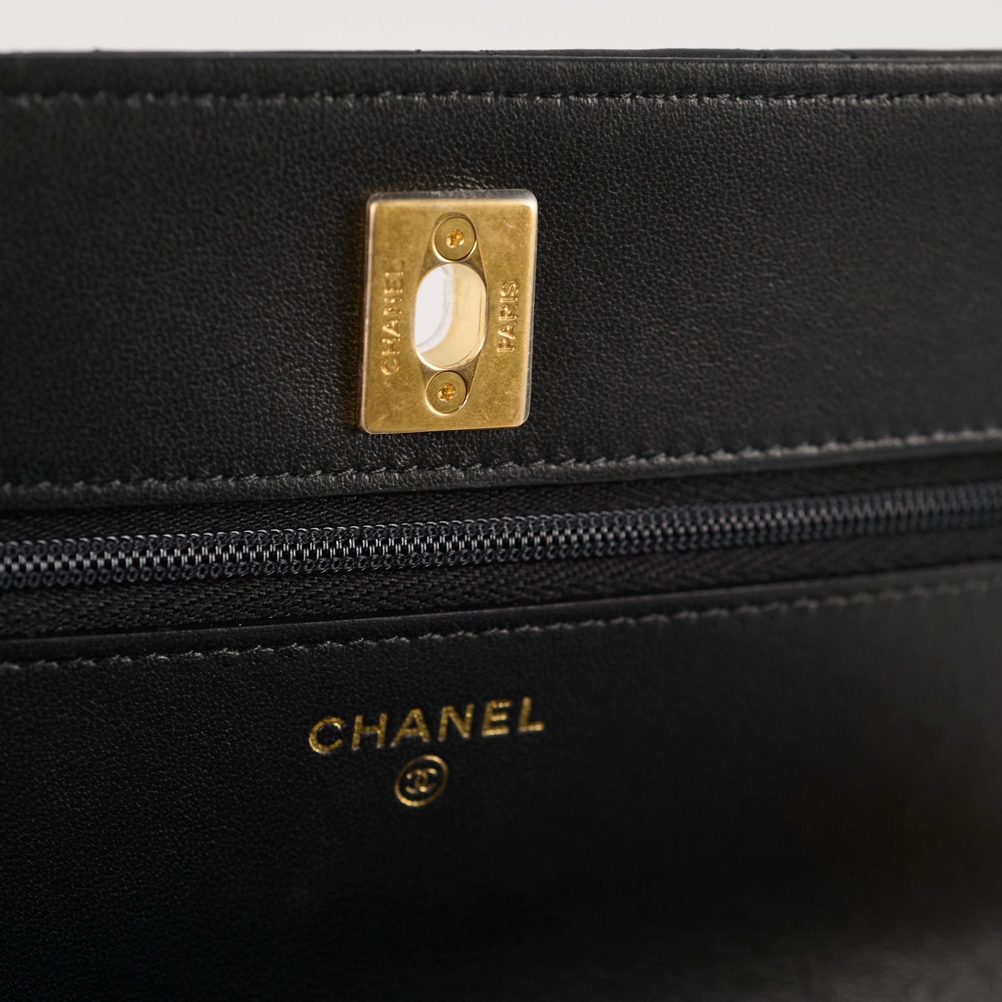 Chanel Camellia Adjustable Buckle Gold CC Logo Wallet on Chain WOC - Perfect for Evening Events & Luxury Fashion Accessories