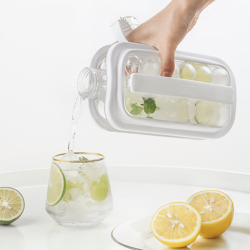 Portable Ice Ball Maker for Cocktails & Whiskey - Stainless Steel Ice Mold with Lid - Perfect for Home Bars, Parties & Gifts