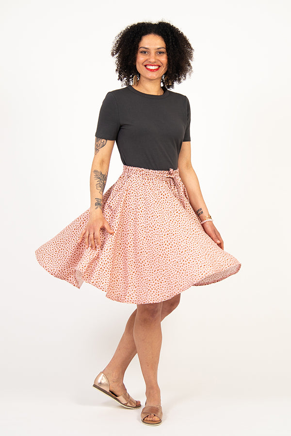 I AM PATTERNS Hélios - Trendy Fashion Apparel for Women & Men | Perfect for Casual Wear, Street Style & Everyday Outfits