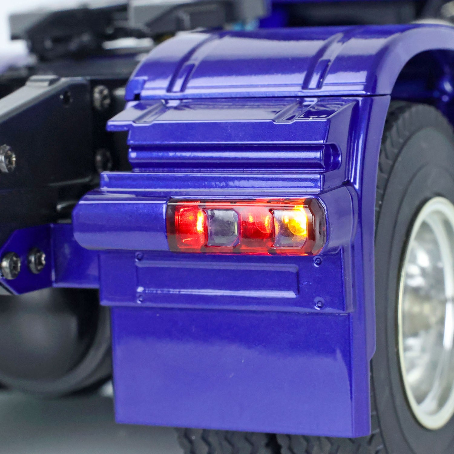 1/14 Scale Three Axles 6x4 RC Tractor Truck - Painted Assembled Model with Motor, ESC, Servo, Sound & Warning Lights | Remote Control Construction Vehicle for Adults & Kids | Perfect for Off-Road Play, Collection & Display