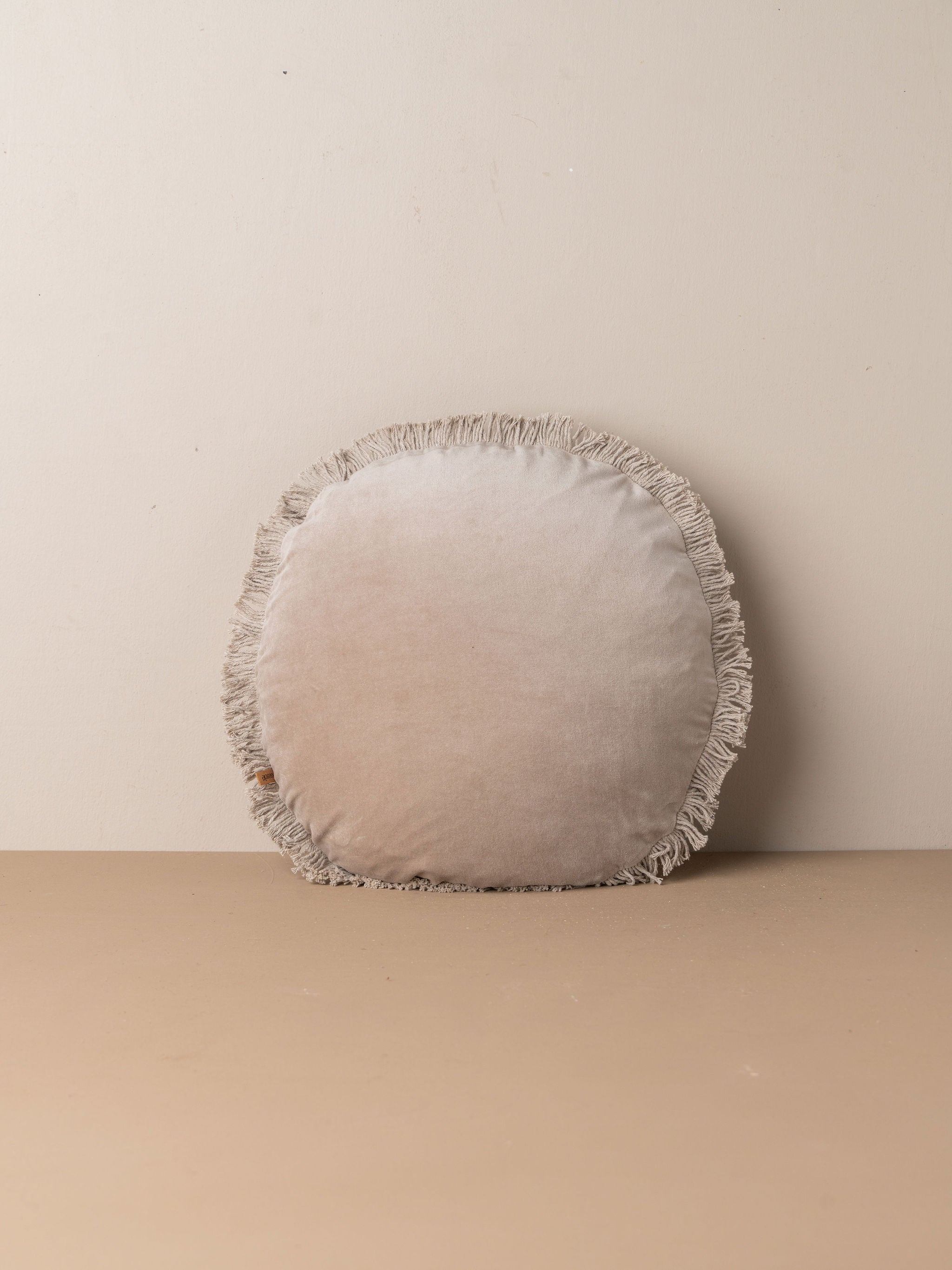 Luxury Velvet Round Throw Pillow Cushion Cover - Soft & Stylish Home Decor for Sofa, Bed, Chair - Perfect for Living Room, Bedroom, Nursery Decor