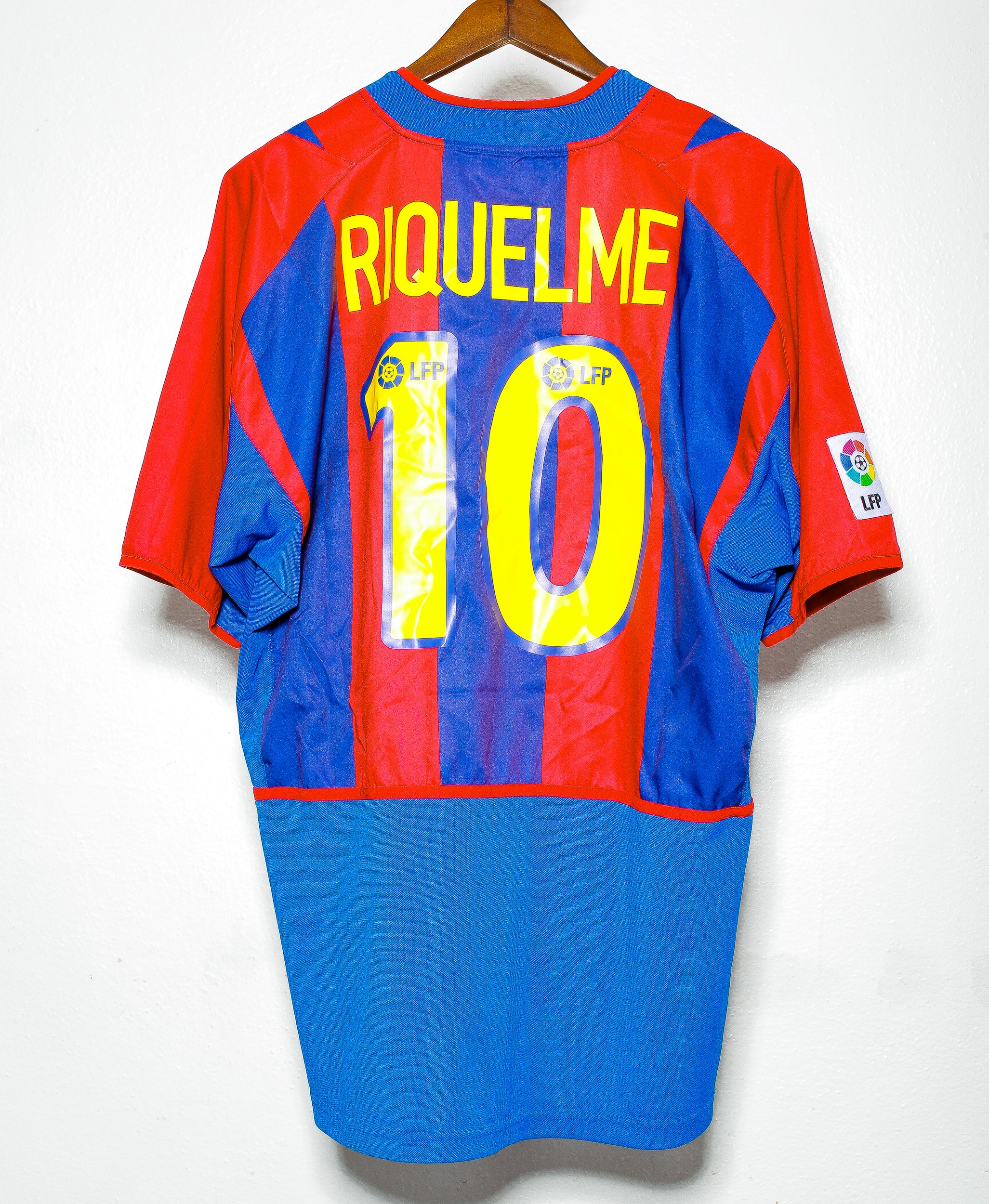 2002 FC Barcelona Home Jersey #10 Riquelme - XL Size Authentic Football Shirt for Fans & Collectors - Perfect for Match Days, Gifts & Sports Memorabilia