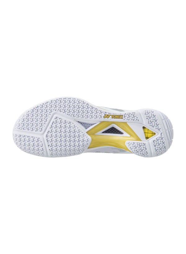 Yonex Power Cushion Eclipsion Z3 Men's Badminton Shoes - Lightweight & Shock Absorbing Court Shoes for Indoor Sports (White/Gold) - Perfect for Badminton, Squash & Indoor Court Games