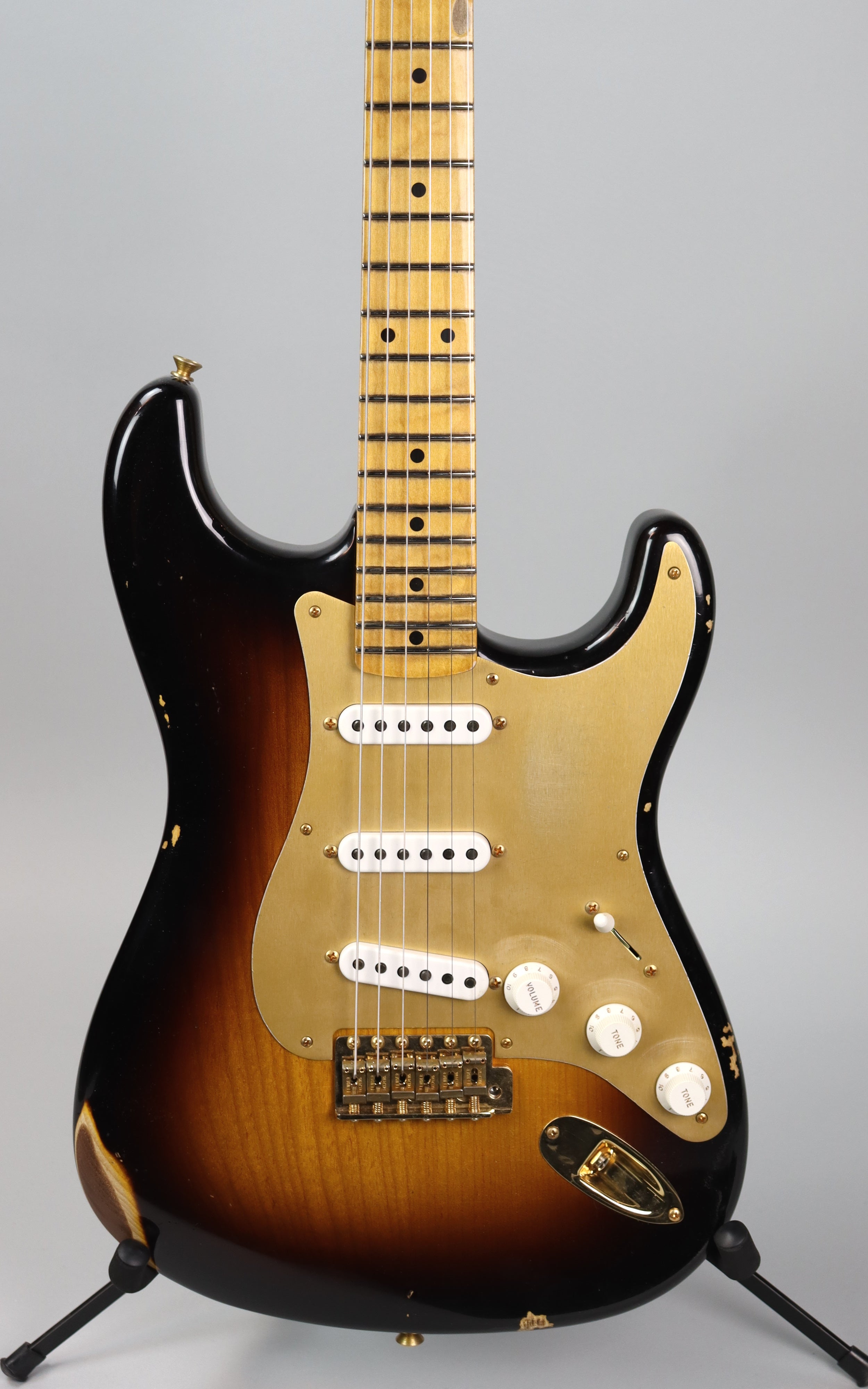 Fender Custom Shop Limited '55 Bone Tone Strat Relic Wide Fade 2-Color Sunburst Electric Guitar - Vintage Style for Professional Musicians & Collectors - Perfect for Rock, Blues & Studio Recording
