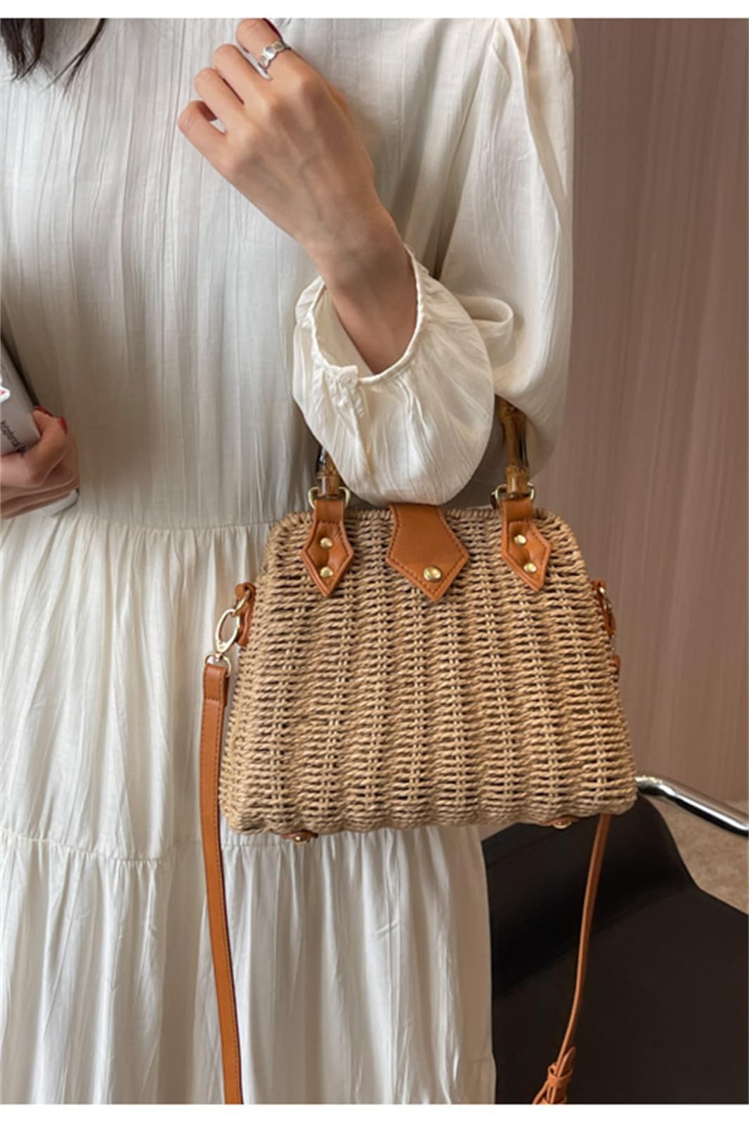 Stylish Women's Summer Straw Tote Bag - Handwoven Rattan Beach Purse & Hobo Bag for 2024 | Perfect for Vacation, Poolside, and Outdoor Adventures