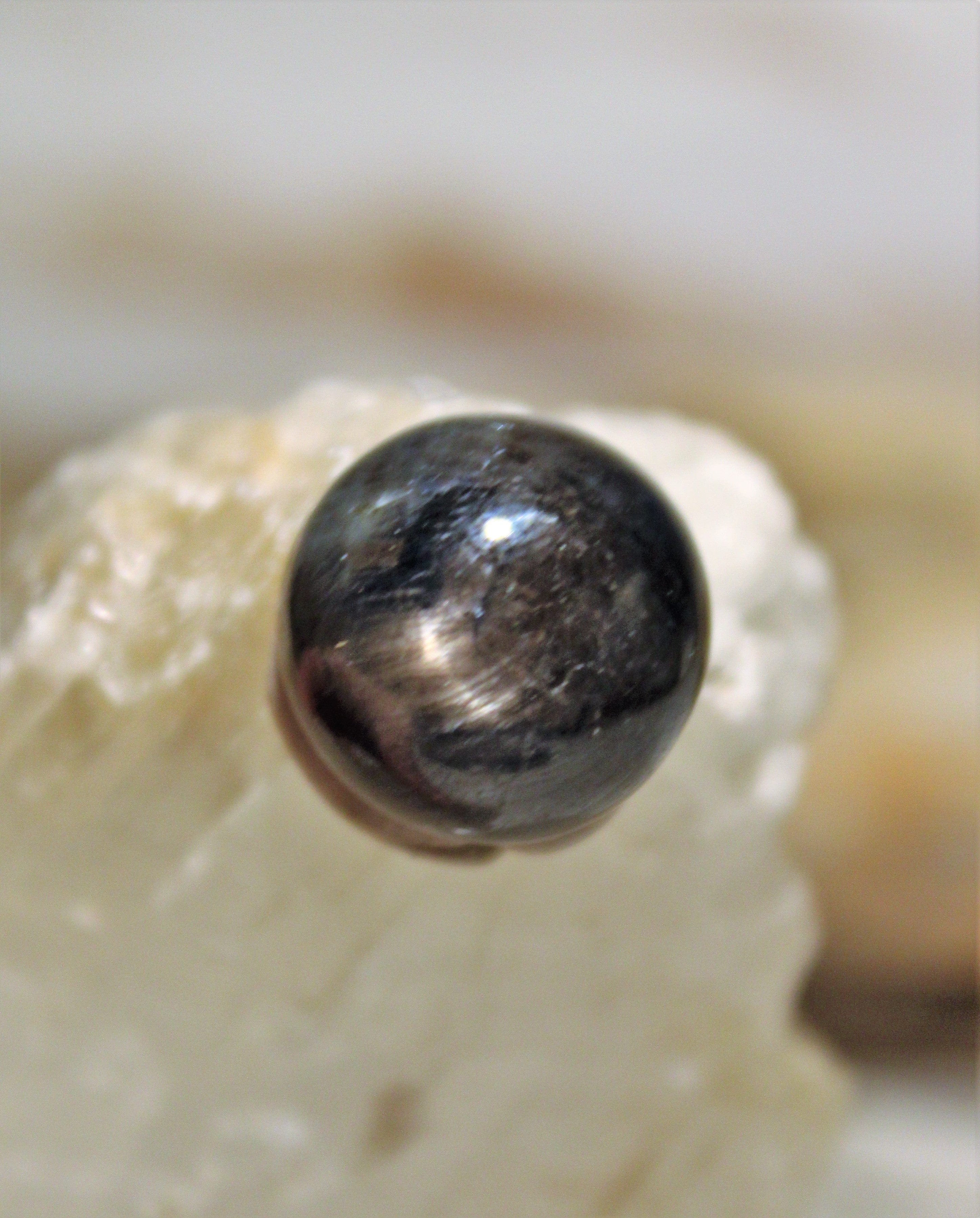 Natural Black Star Sapphire Cabochon Gemstone for Jewelry Making - Perfect for Rings, Pendants & Earrings - Healing & Spiritual Use