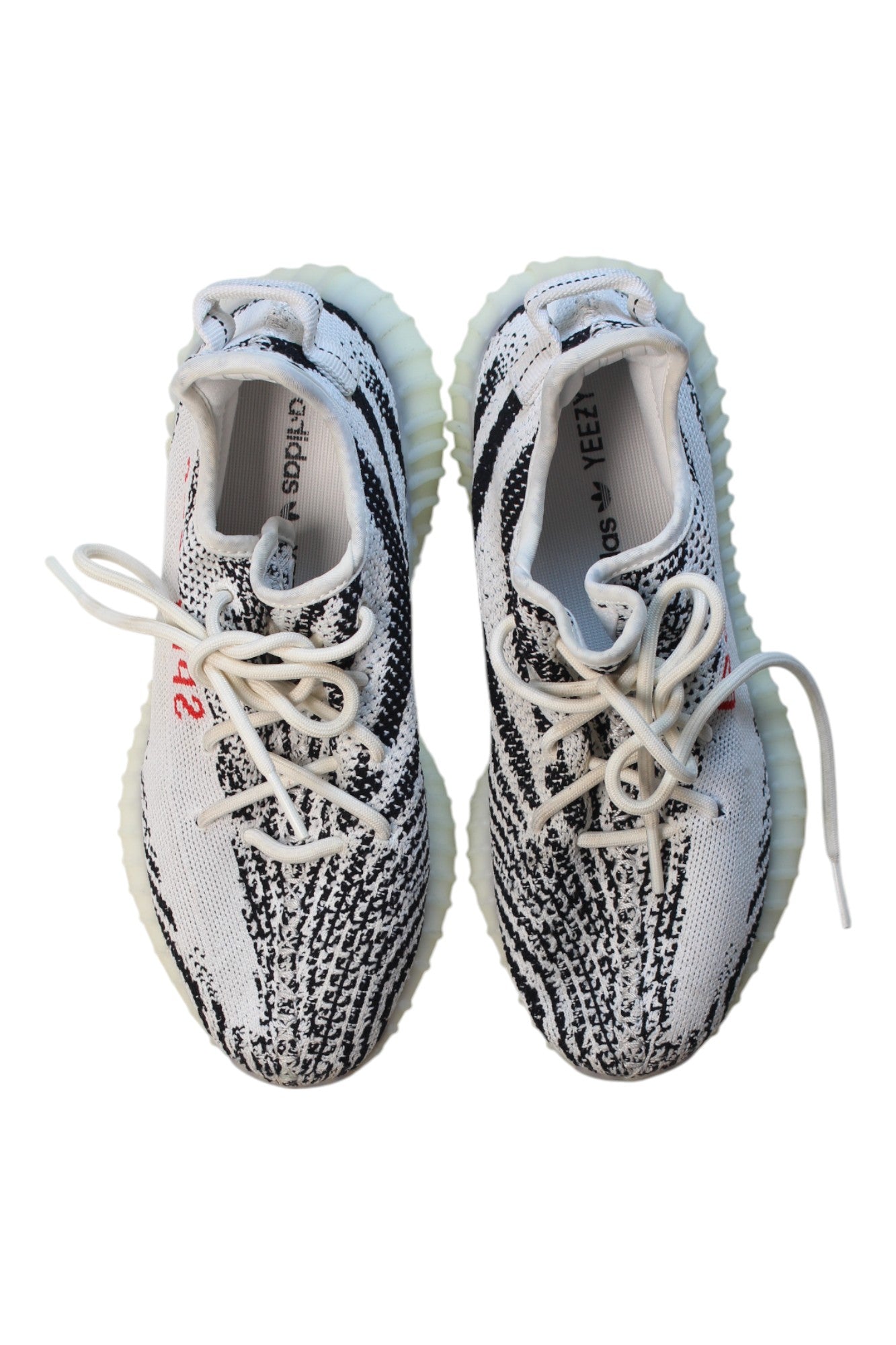 Adidas Yeezy Boost 350 V2 Sneakers for Men & Women | Size EU 40 (US 7.5 Men/8.5 Women) | Comfortable Running Shoes for Gym, Workout & Casual Wear