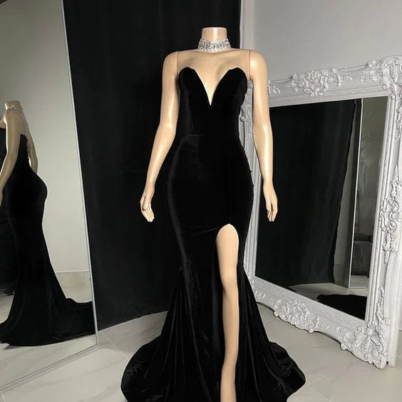 Sexy Burgundy Velvet Wedding Guest Dress V Neck Mermaid Prom Gown for Women - Perfect for Evening Parties, Cocktail Events & Formal Occasions