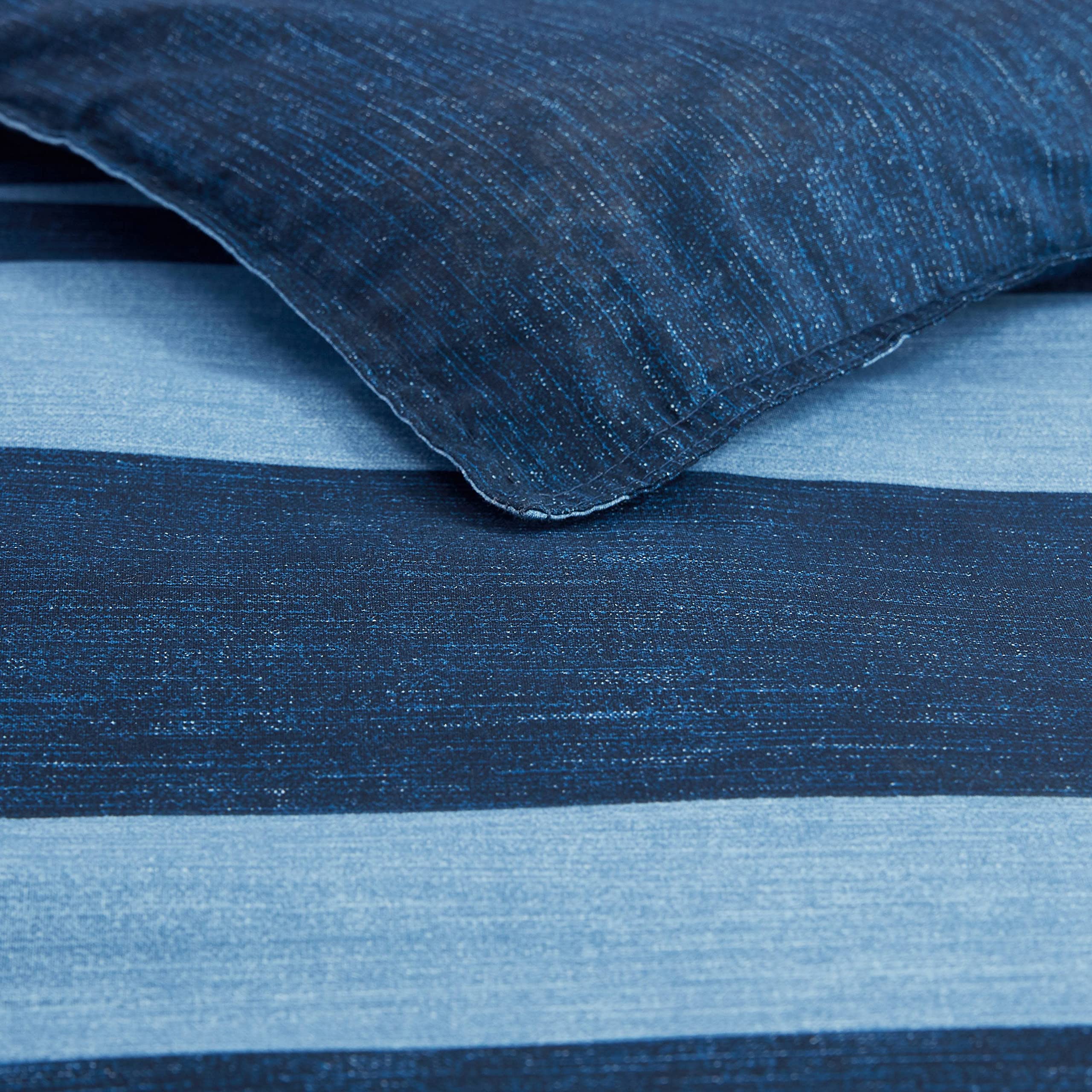 Nautica Queen Comforter Set - 100% Cotton Reversible Bedding with Matching Shams | Stylish Navy Blue Home Decor for Master Bedroom | Cozy & Breathable All-Season Bedding Set (Longpoint Blue, Queen Size)