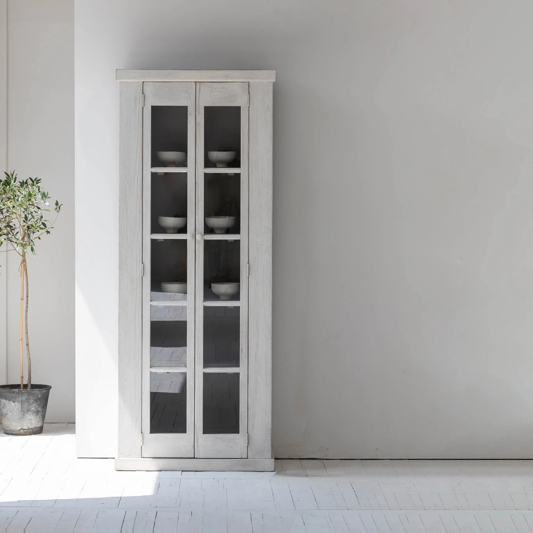 Tuscan White Wood Cabinet - Rustic Farmhouse Storage Solution for Kitchen, Bathroom & Living Room (3 in Stock) - Perfect for Organizing Dishes, Towels & Home Decor