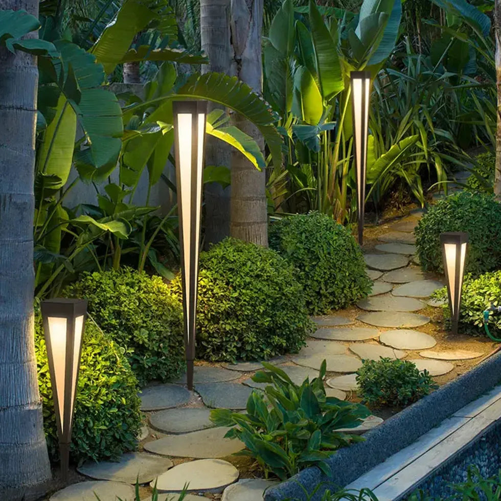 Modern Triangular Solar Pathway Lights - Waterproof Outdoor Garden Lighting for Walkways, Driveways & Landscaping | Energy-Efficient & Weather-Resistant