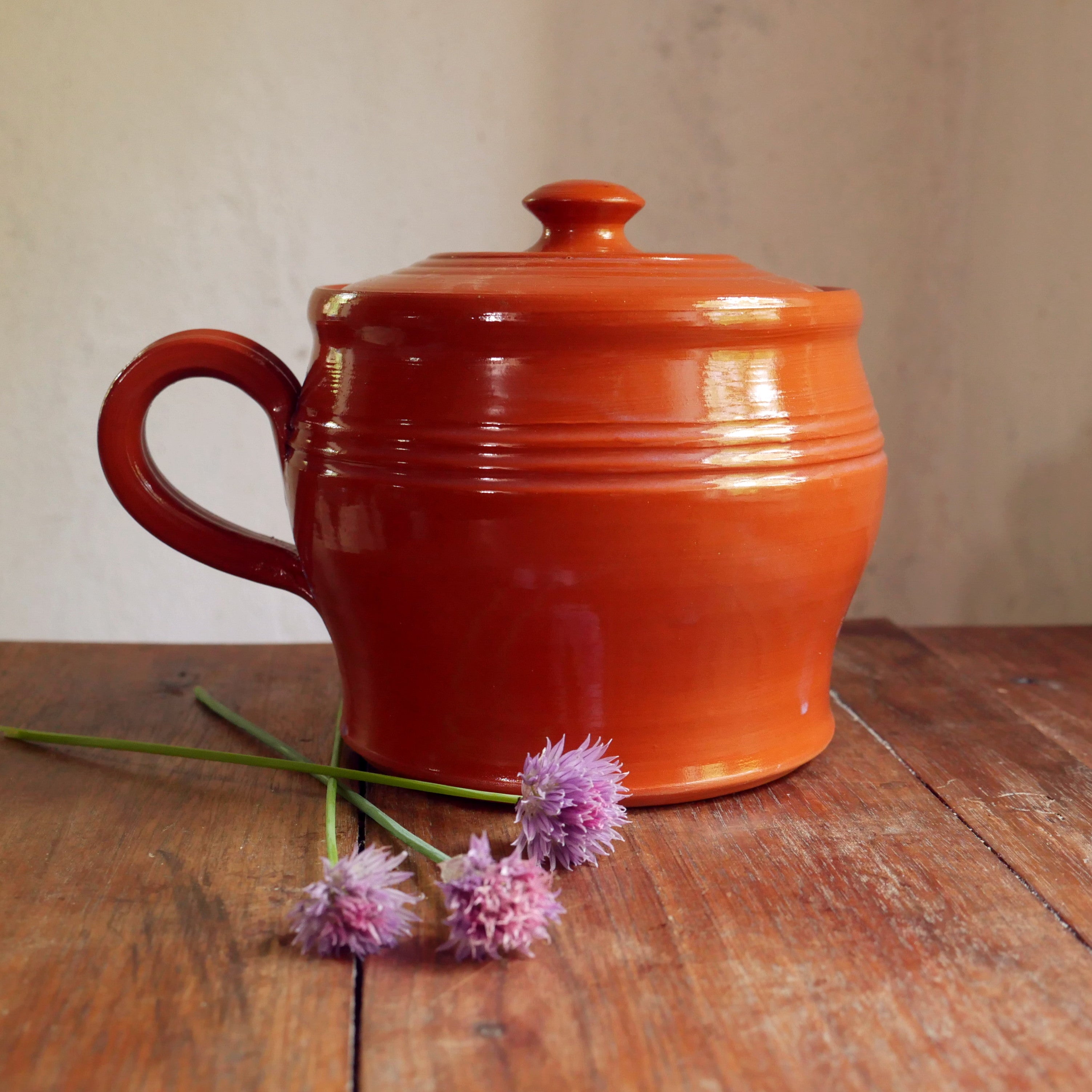 Premium Redware Lidded Cooking Pot - 2.5QT Traditional Clay Dutch Oven for Stovetop & Oven Use - Perfect for Stews, Soups & Slow Cooking