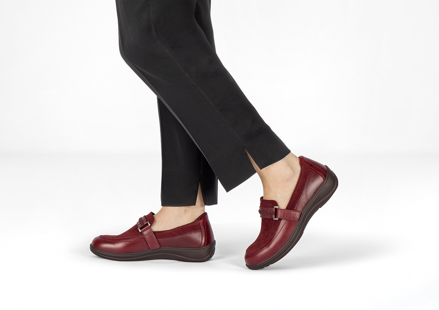 Chelsea Boots for Women - Dark Cherry Leather Ankle Boots - Stylish & Comfortable for Fall & Winter Fashion