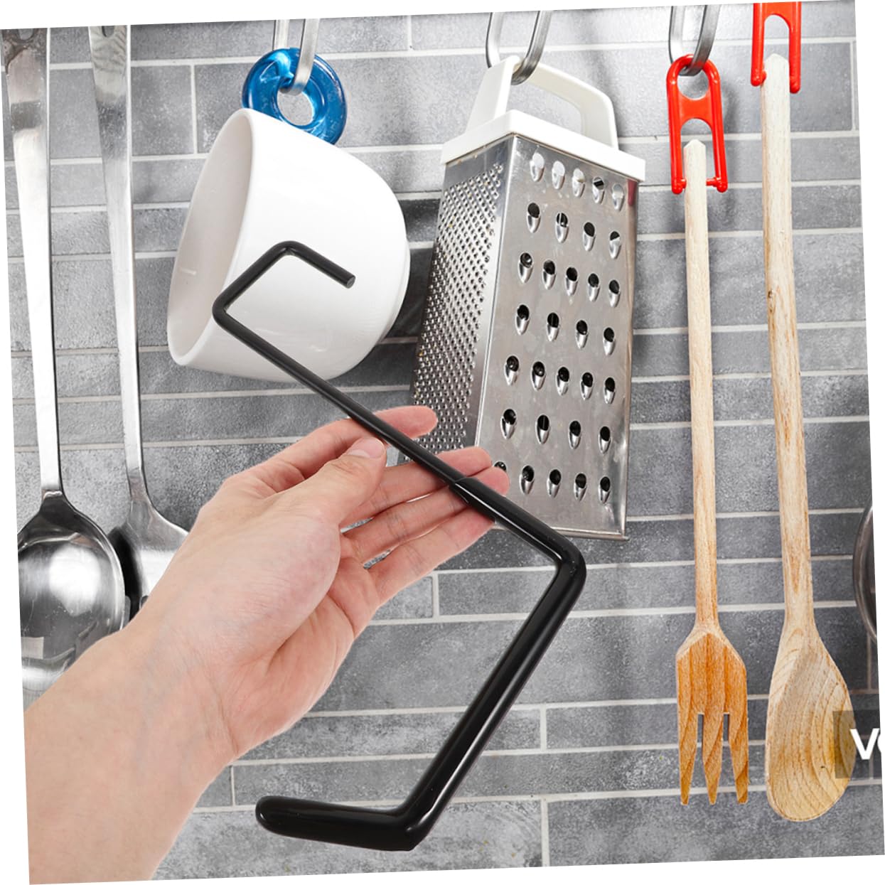 VILLFUL 4-Pack Heavy Duty Wall Hooks - Elegant Wall Mount Storage Hangers for Coats, Hats & Bags - Rust-Resistant Metal S Hooks for Home, Office & Garage Organization