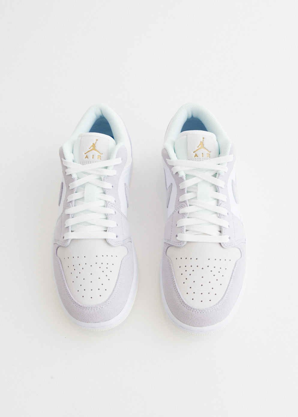 Air Jordan 1 Low 'Football Grey' Men's Basketball Sneakers - Lightweight Comfort for Casual Wear, Street Style & Sports Performance