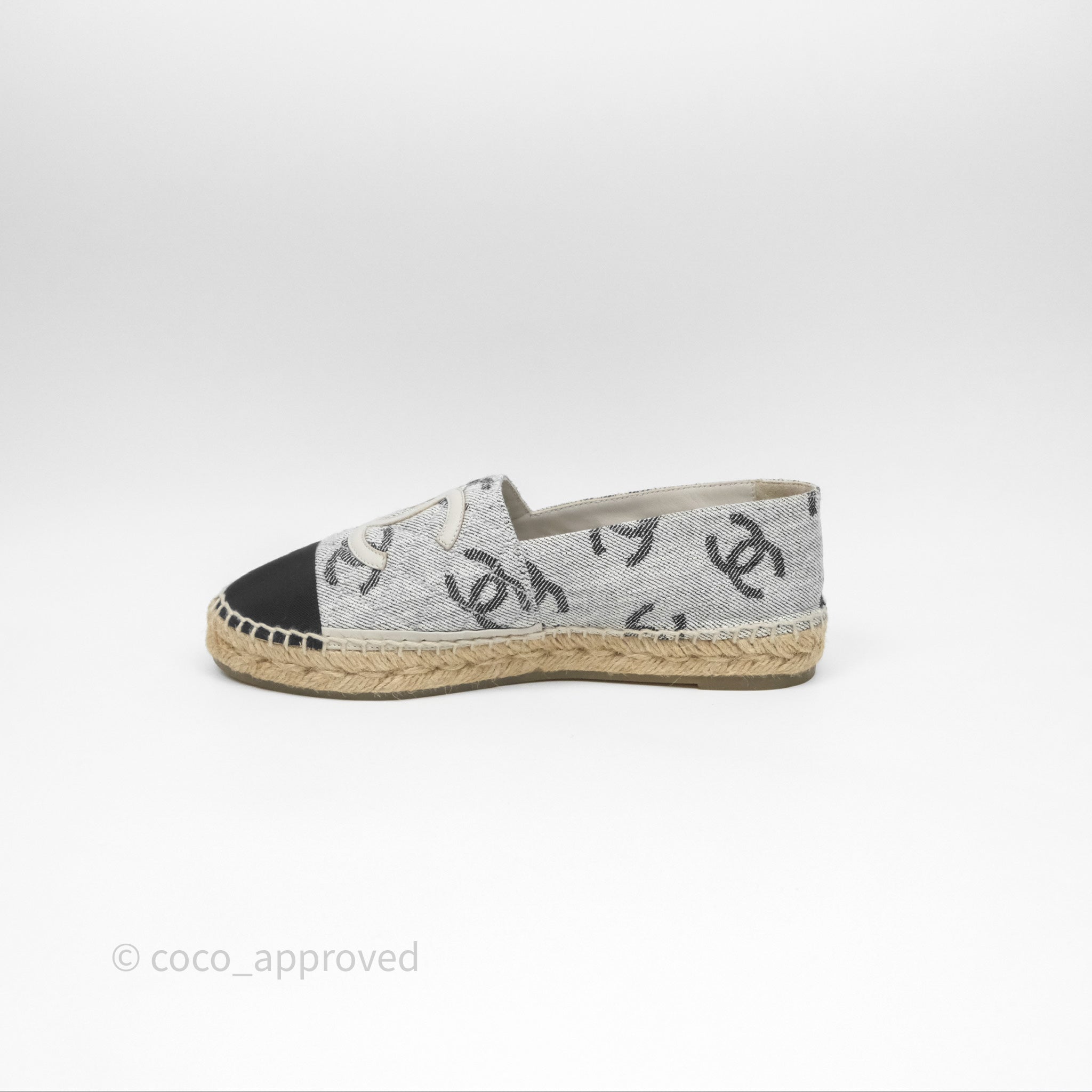 Chanel CC Logo Grey Cotton Jacquard Black Grosgrain Espadrilles Women's Shoes Size 38 - Perfect for Casual Outings, Summer Weddings & Luxury Fashion Lovers
