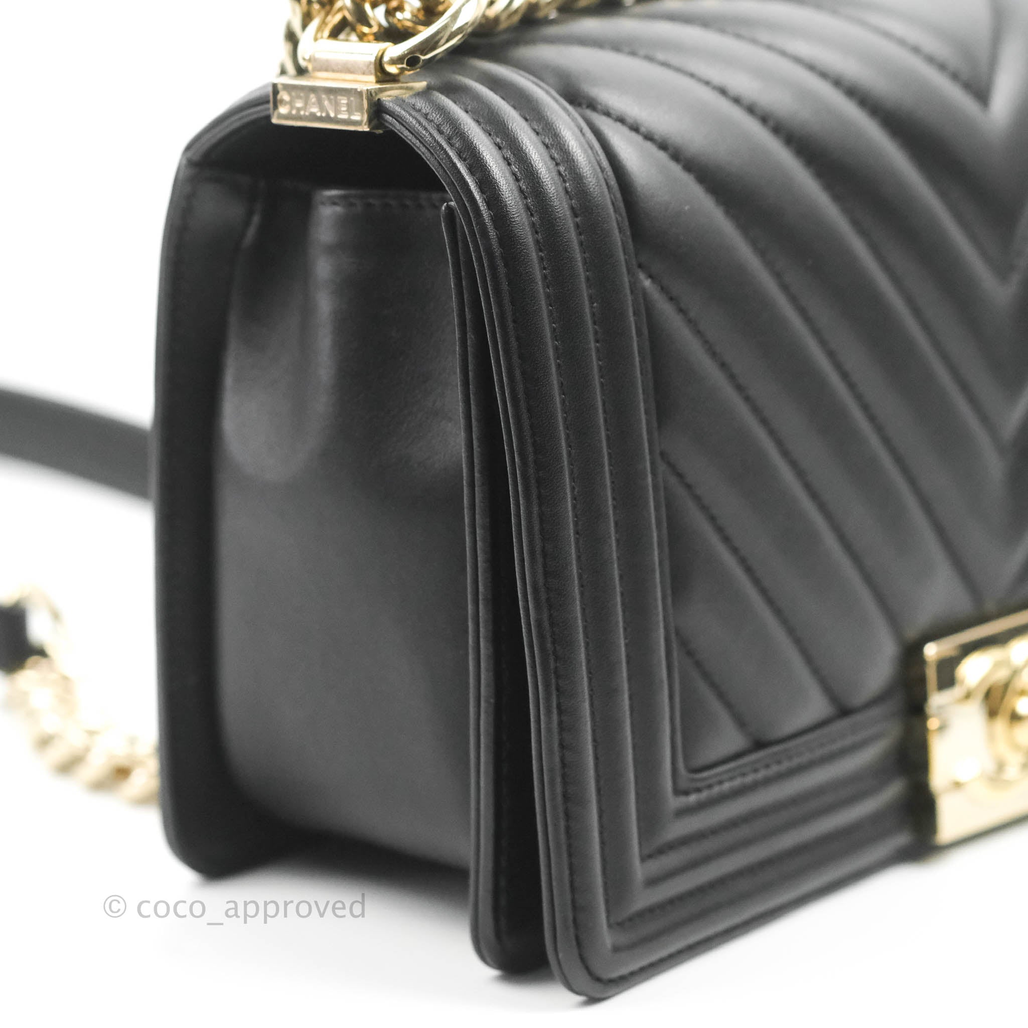 Chanel Chevron Medium Boy Bag in Black Calfskin with Gold Hardware - Luxury Handbag for Women, Perfect for Evening Events & Special Occasions