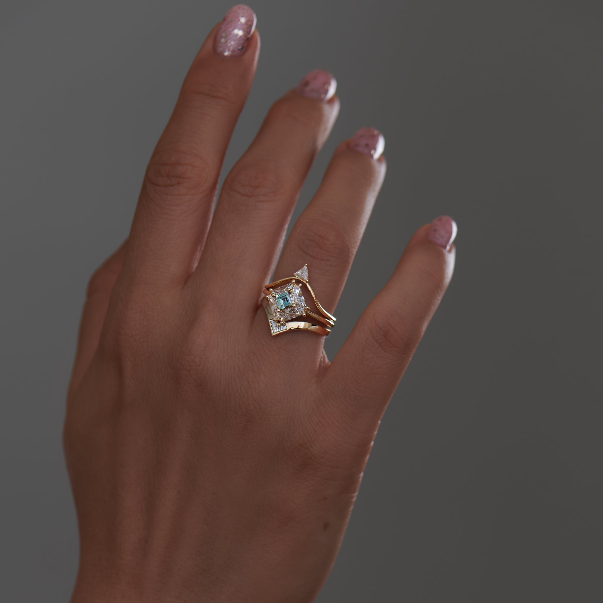 Giza Carre Teal Sapphire & Half Moon Diamond Engagement Ring - Elegant Vintage Style Wedding Band for Women - Perfect for Proposals, Anniversaries & Special Occasions