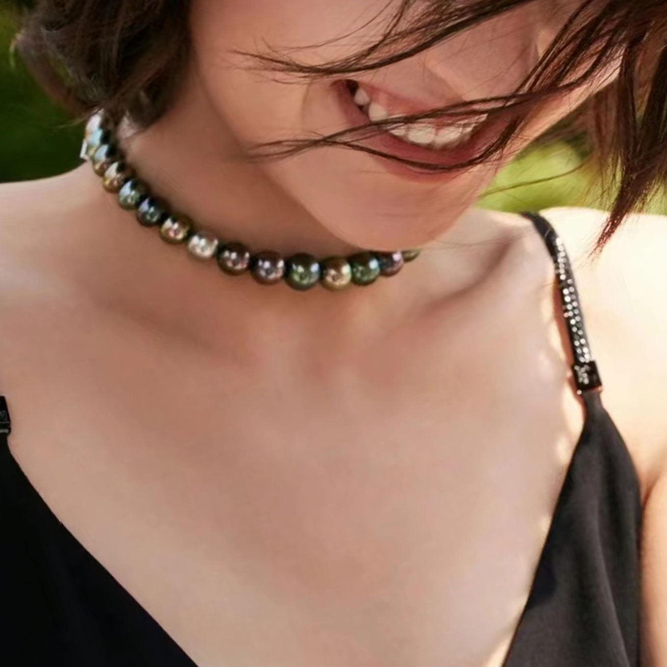 18K Gold Aurora Queen Tahitian Pearl Necklace - Elegant Black Pearl Jewelry for Women, Perfect for Weddings, Parties & Special Occasions | KN00153