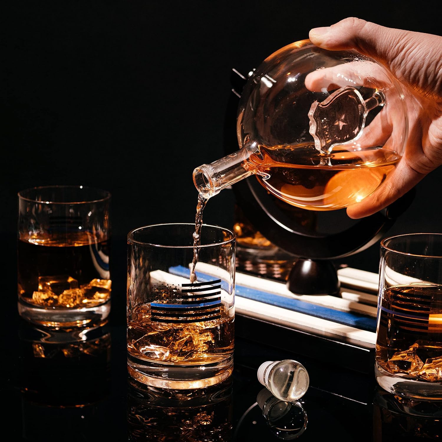 Police Officers Whiskey Decanter Set - 850ml Glass Decanter & 4 (10oz) Glasses with Thin Blue Line Flag Base - Law Enforcement Gifts for Police, First Responders & Police Academy Graduates - Perfect for Father's Day, Retirement & Appreciation Gifts