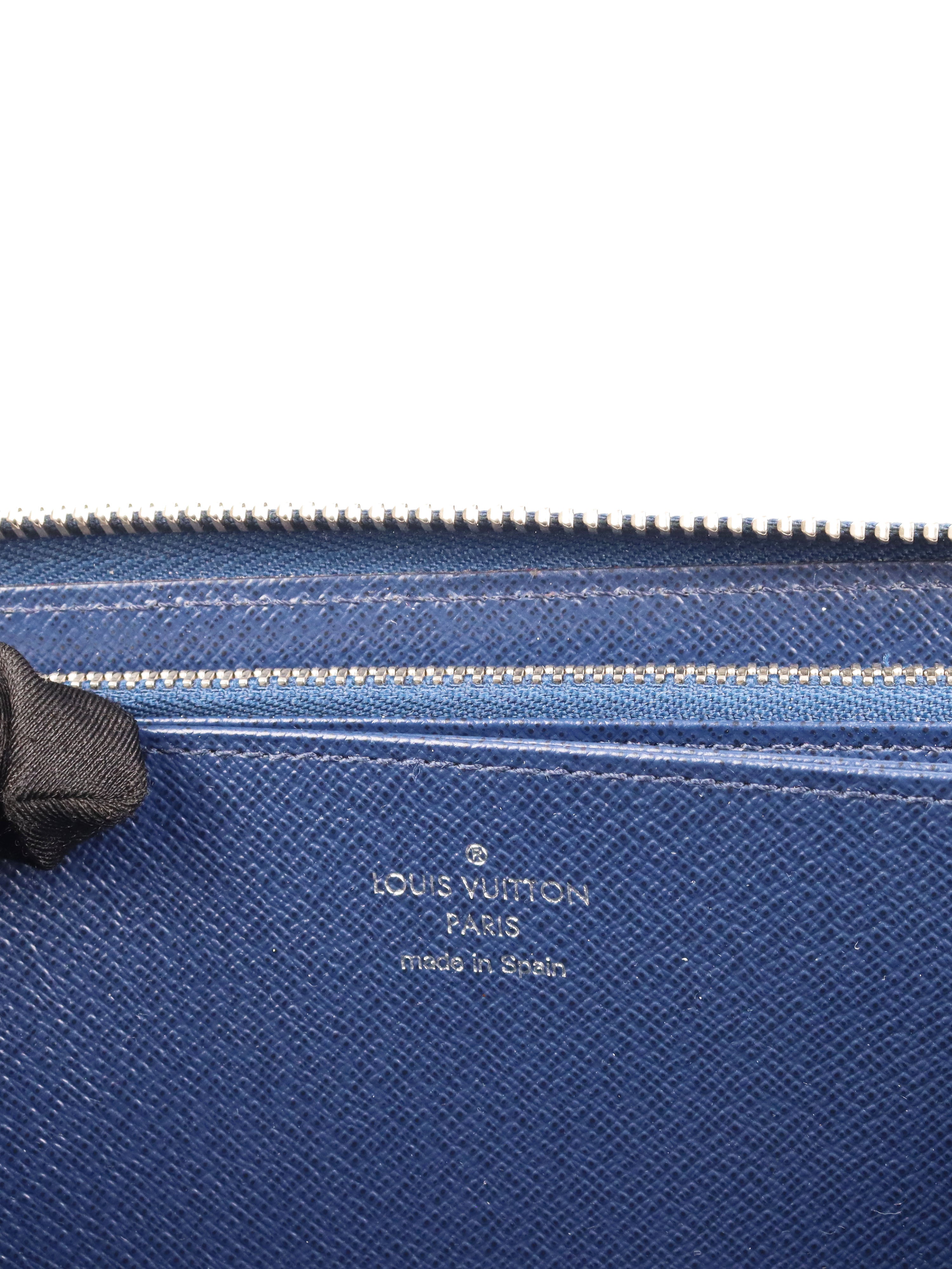 Louis Vuitton Indigo Epi Leather Zippy Wallet for Women - Luxury Designer Zip Around Coin Purse for Everyday Use & Travel Accessories