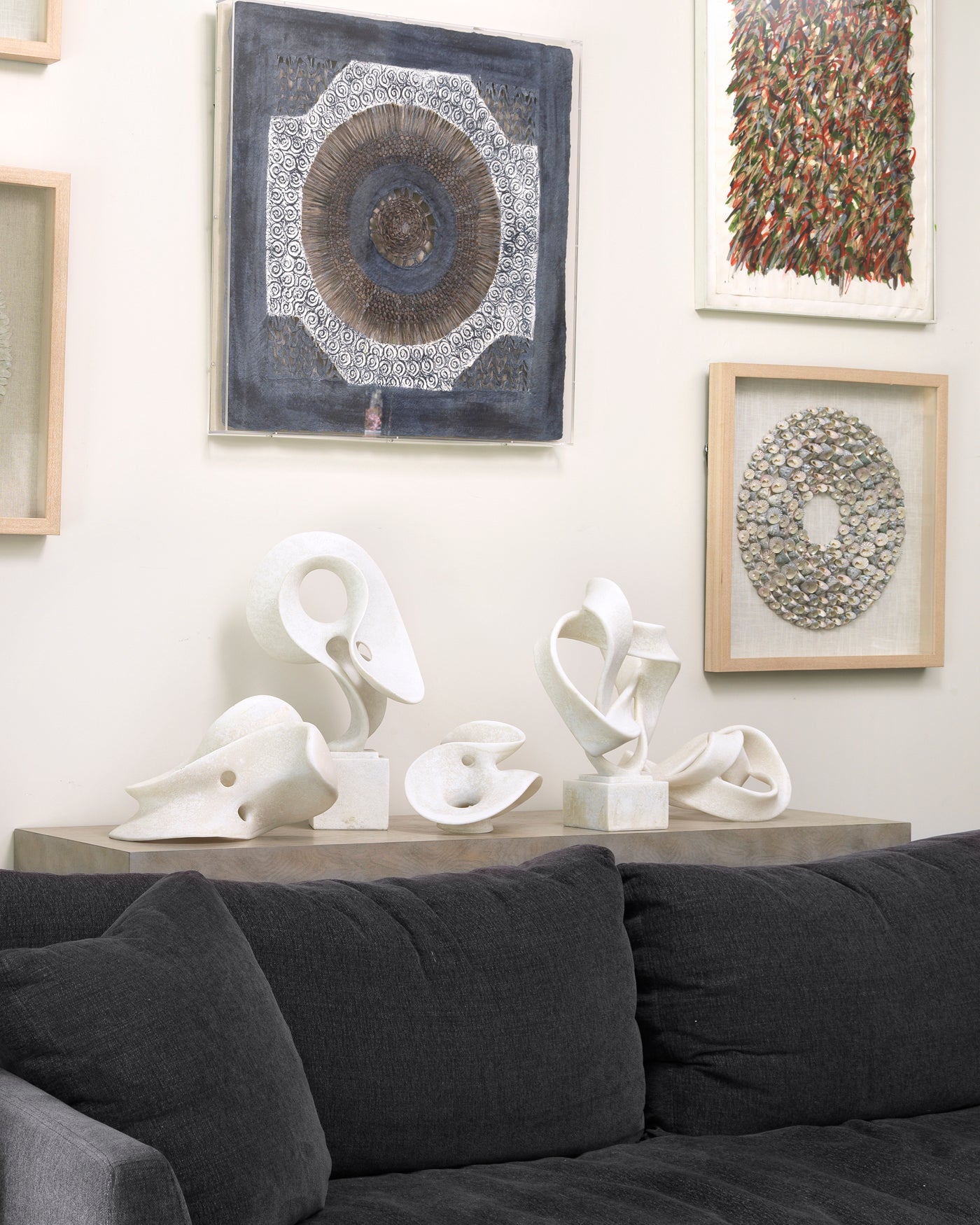 Obscure Object On Stand - Unique Decorative Display Piece for Home & Office | Perfect for Shelves, Desks & Gift Giving