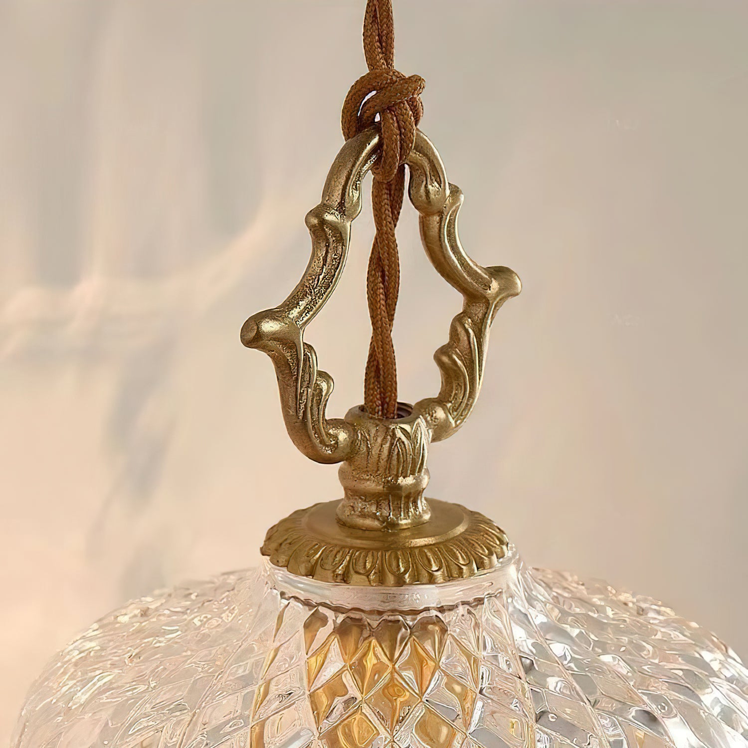 Crystal Haba Pendant Lamp - Modern Glass Ceiling Light Fixture for Dining Room, Kitchen, Living Room & Bedroom Decor