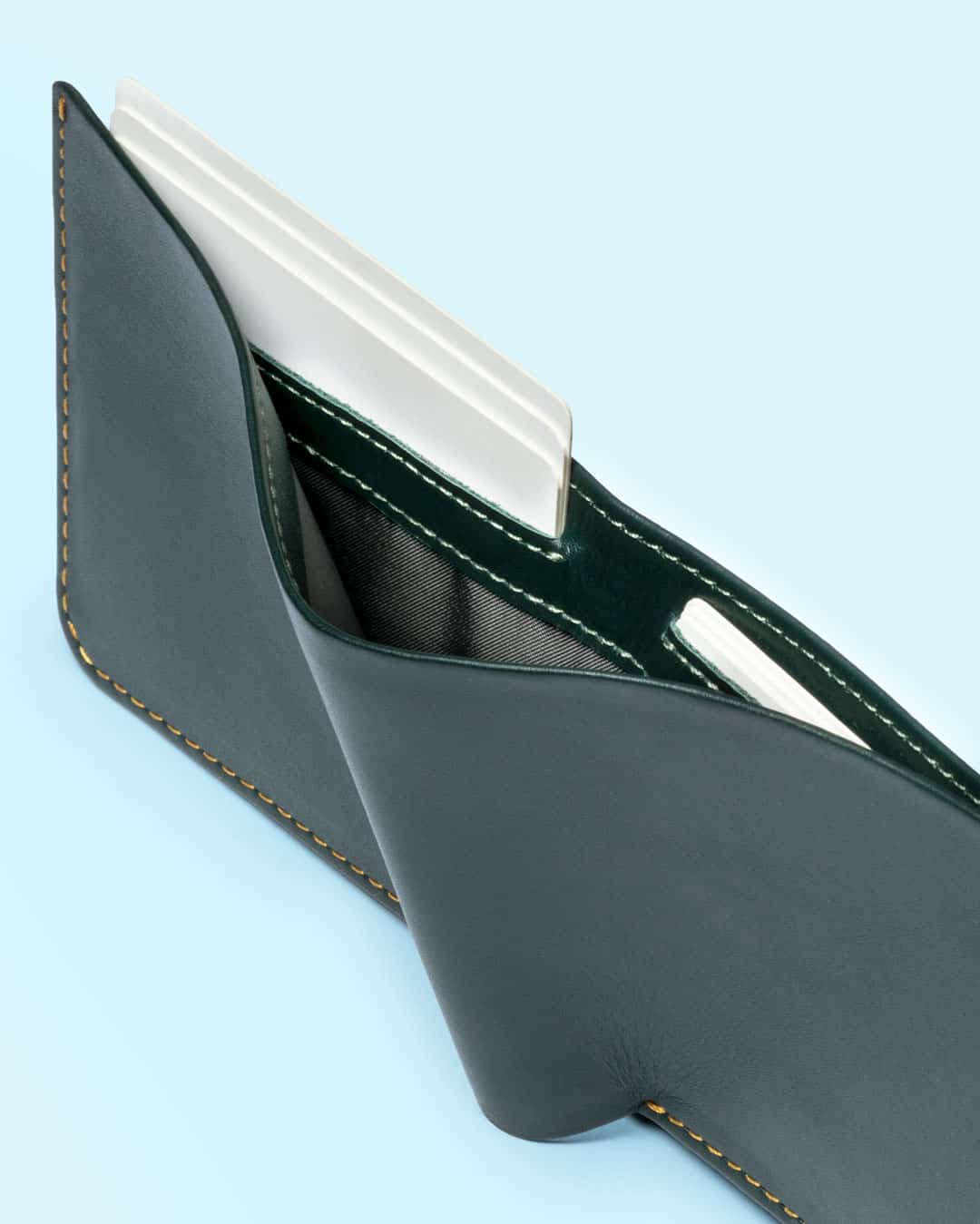 Slim & Lightweight Bifold Wallet for Men - RFID Blocking Minimalist Leather Wallet - Perfect for Everyday Carry, Travel & Business Use