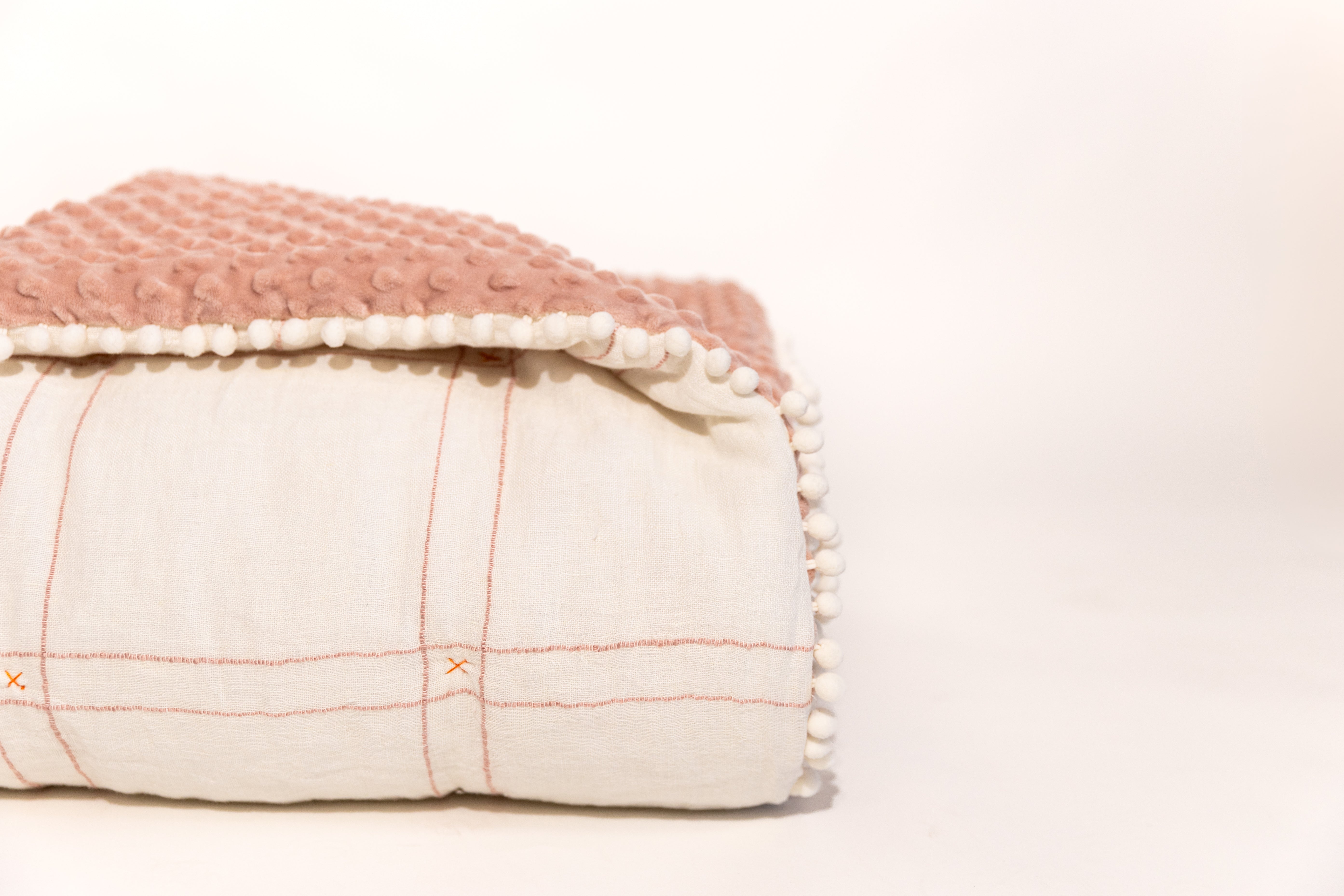 Soft & Cozy Miley Luxe Blanket - Premium Flannel Throw for Bed, Couch & Travel - Perfect for Winter, Gifts & Home Decor