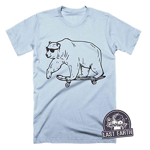 Funny Polar Bear Skateboard T-Shirt - Vintage Cool Graphic Tee for Men, Women & Kids - Perfect Gift for Skateboarders & Animal Lovers (Casual Wear, Street Style, Birthday Present)