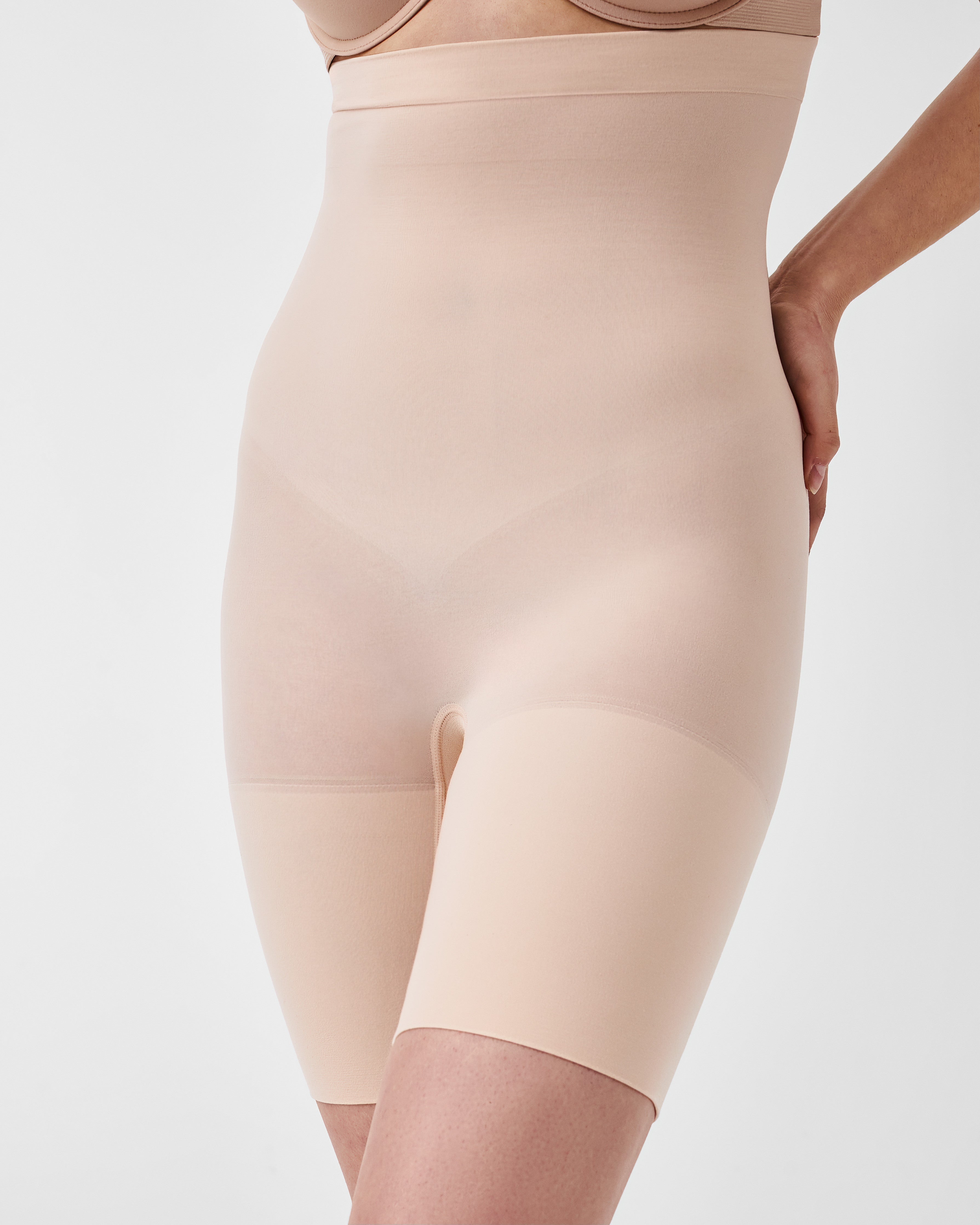 SPANX Sculpt™ Seamless Power High Waisted Mid Thigh Shorts - Shapewear for Women, Tummy Control & Slimming Underwear - Perfect for Dresses, Workout & Everyday Wear