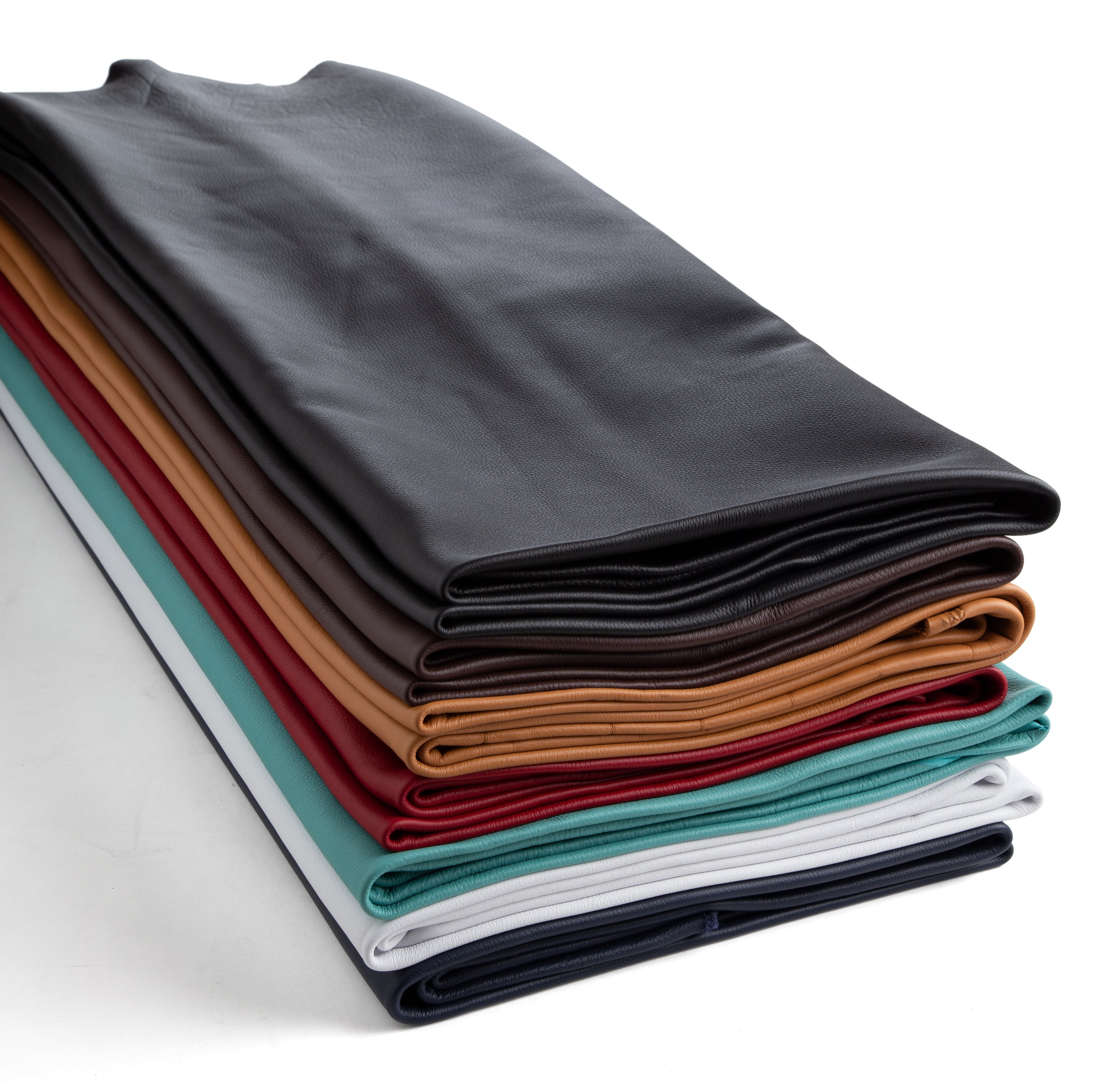 Premium Genuine Whole Hide Leather for DIY Crafts, Upholstery & Fashion Accessories - Perfect for Handmade Bags, Belts & Home Decor Projects