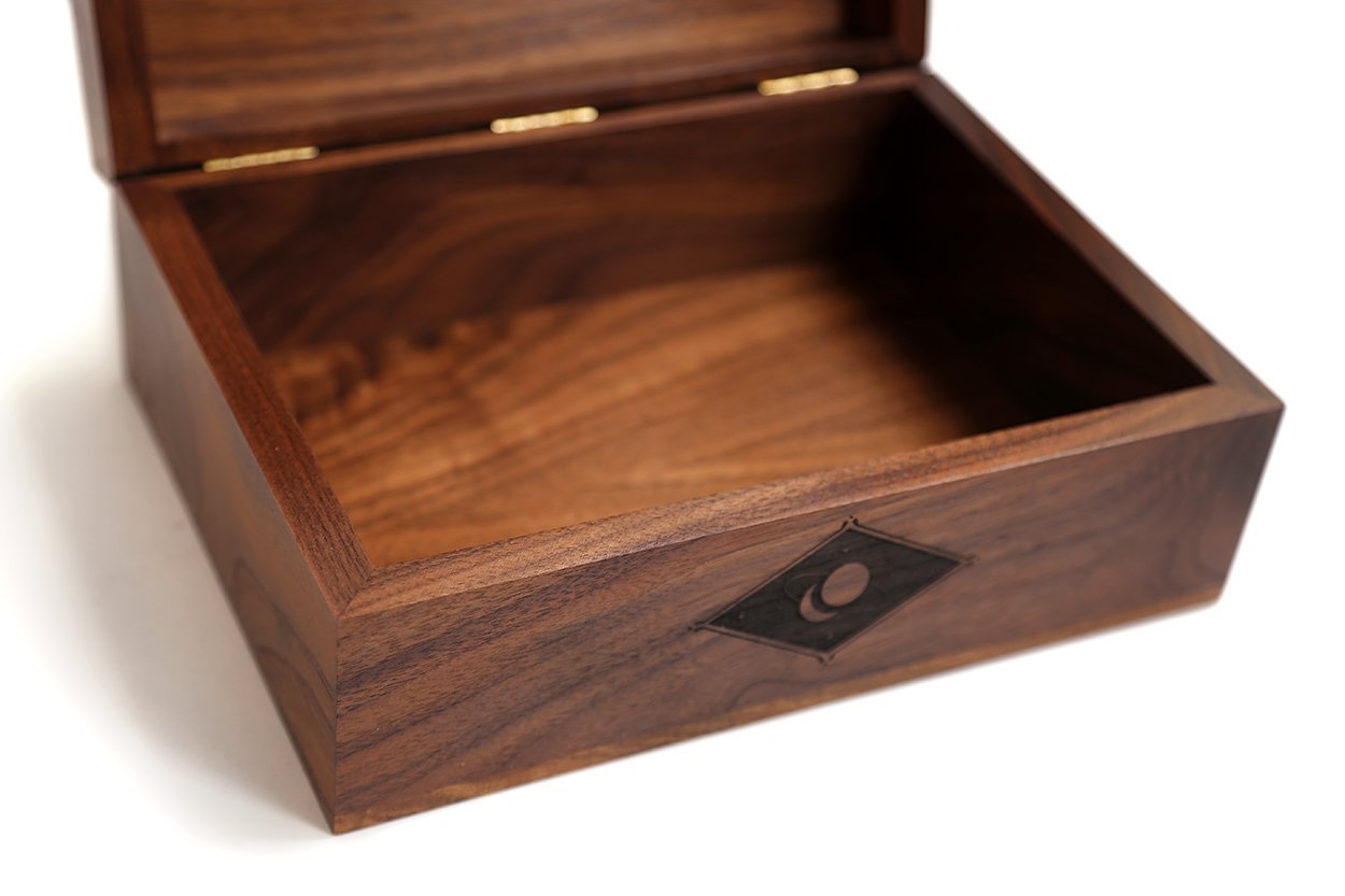 Personalized Wood Keepsake Box - Custom Engraved Gift for Anniversary, Wedding, Baby Shower & Memory Storage | Perfect for Home Decor, Jewelry Organizer & Special Occasion Gifts
