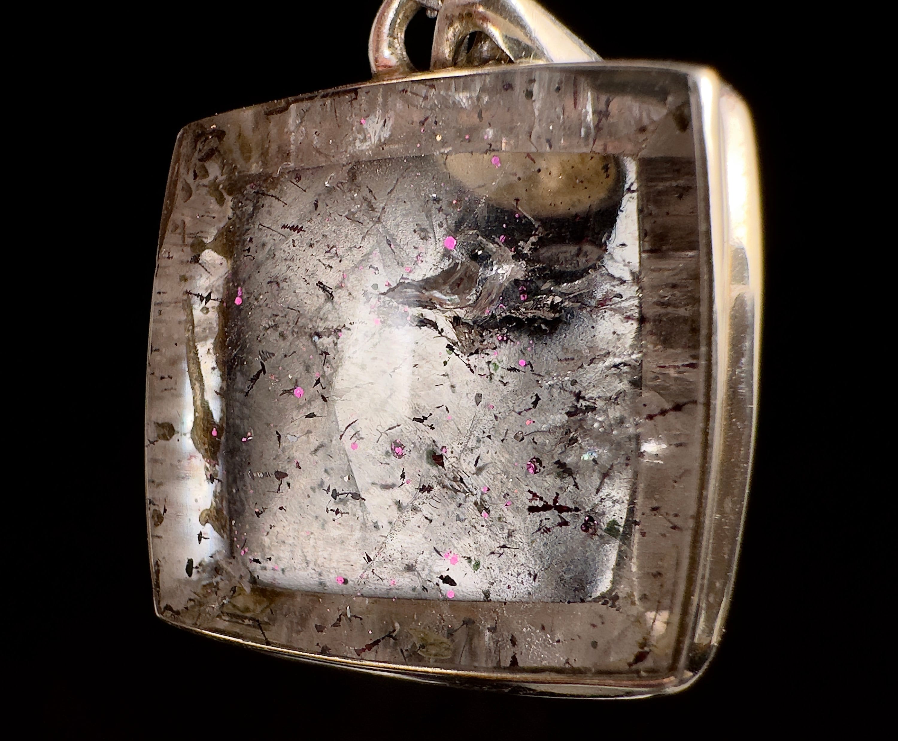 Natural Pink Fire Quartz Crystal Pendant - Healing Stone Jewelry for Women | Energy Balancing & Chakra Healing | Perfect for Meditation, Yoga & Spiritual Gifts