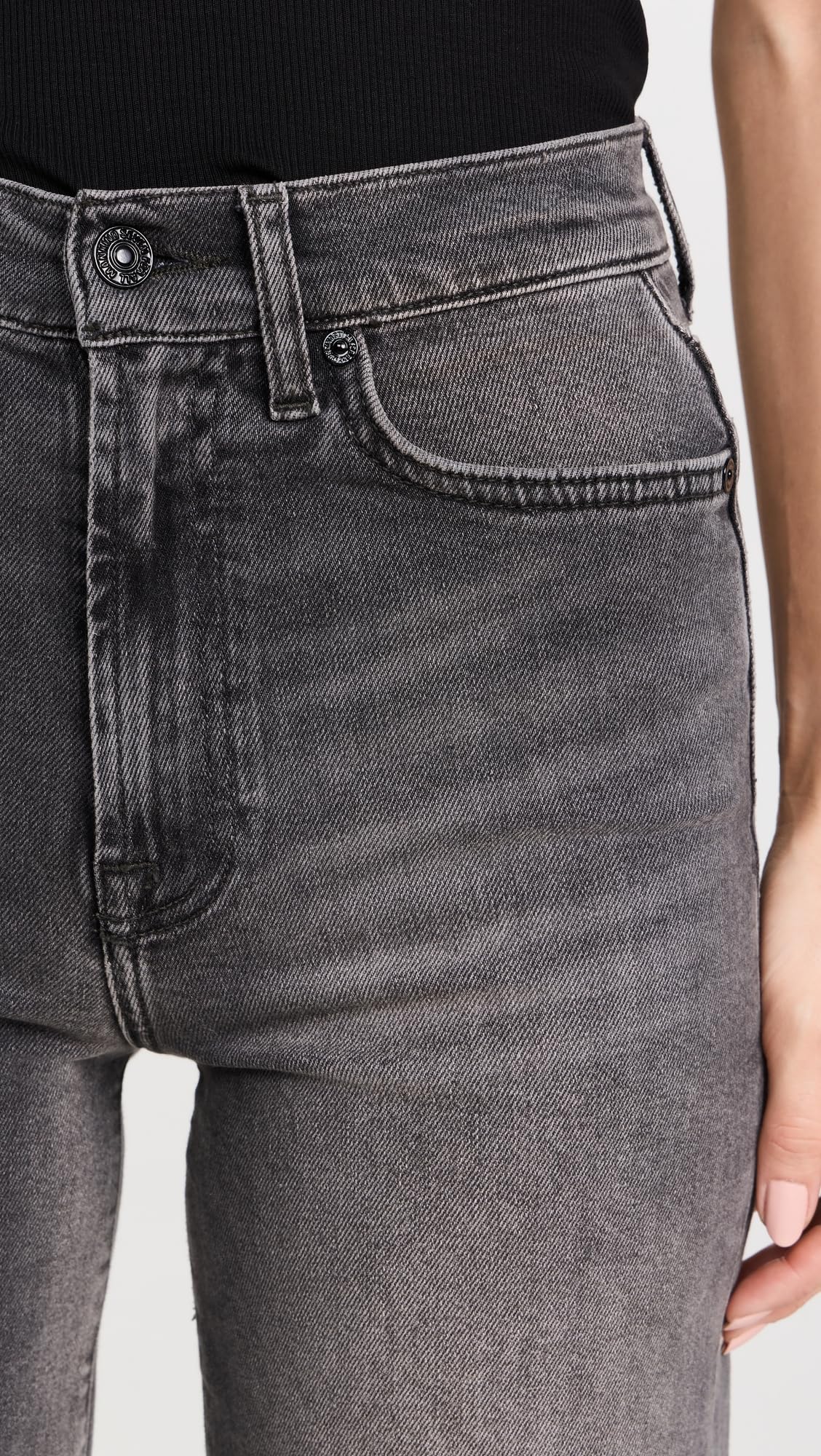 7 For All Mankind Women's Ultra High Rise Cropped Jeans - Slimming Stretch Denim Pants for Casual & Night Out | Perfect for Date Nights, Brunch & Weekend Wear