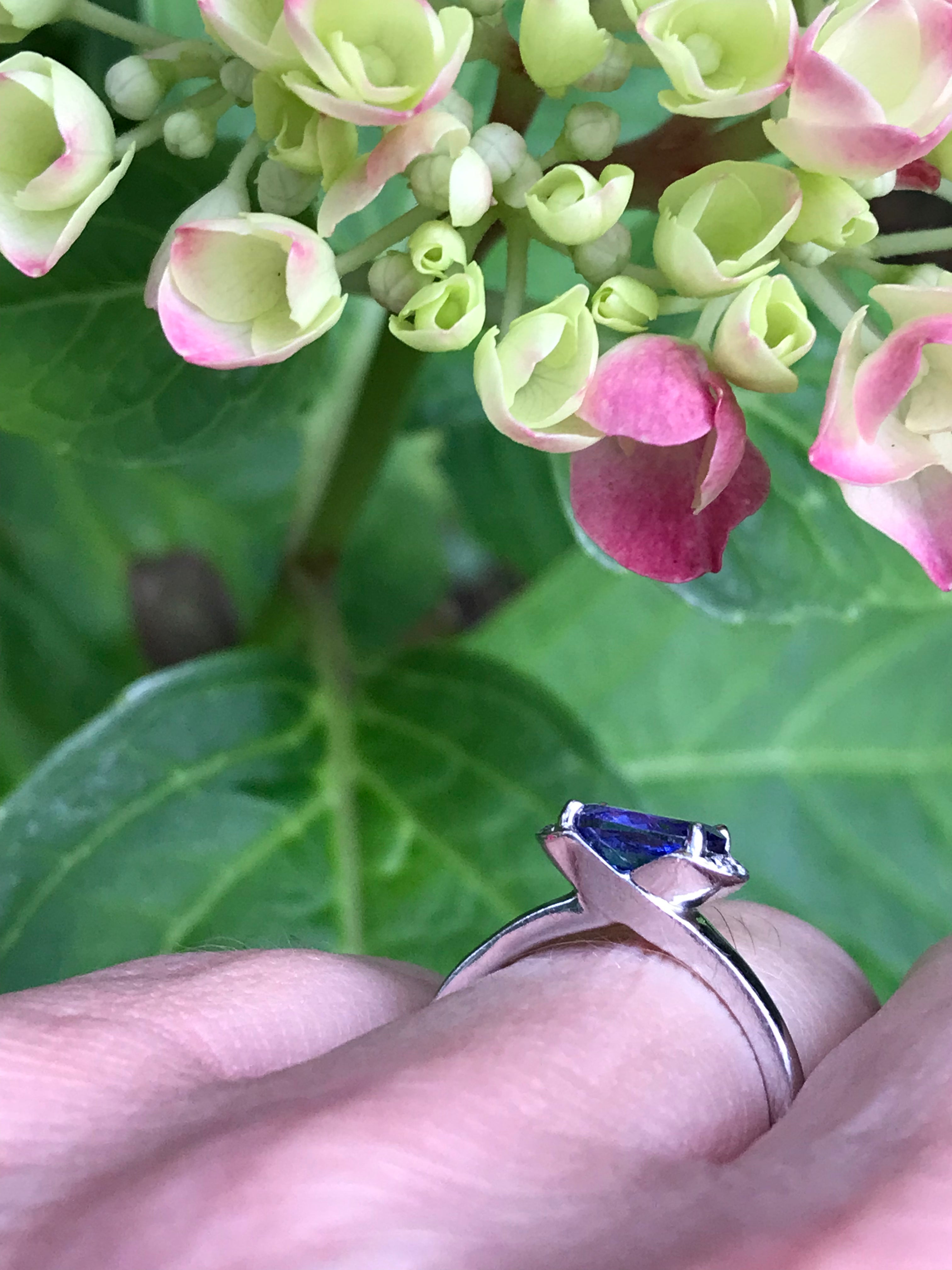 18ct White Gold Oval Tanzanite and Diamond Ring for Women - Elegant Tanzanite Engagement Ring, Wedding Band, Anniversary Gift, or Special Occasion Jewelry